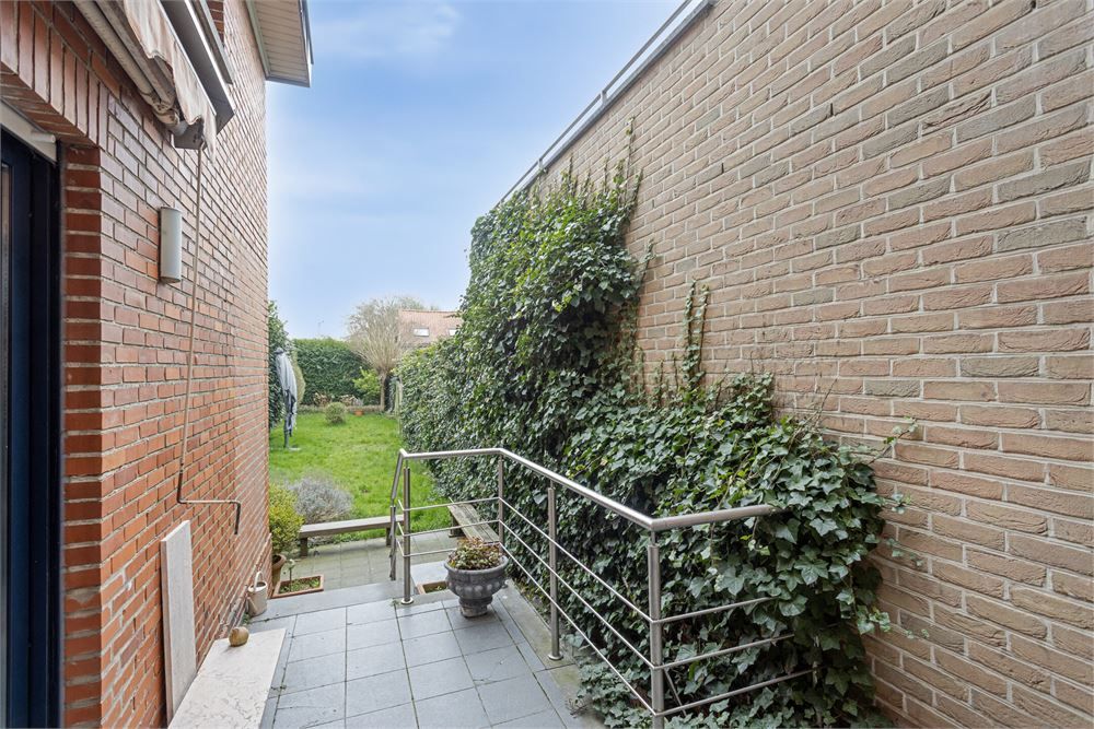 Gezinswoning met 4 slaapkamers en zongeoriënteerde tuin in Tongeren-Borgloon foto 14