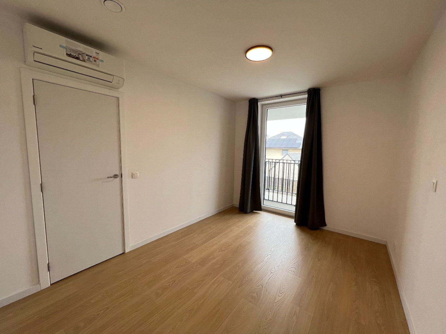 NIEUWBOUW APPARTEMENT MET 2 SLAAPKAMERS, TERRAS EN CARPORT IN IEPER foto 17