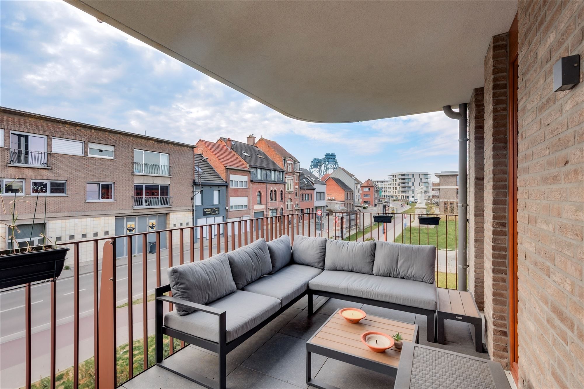 Recent appartement 2 slpk, ruim terras en P mogelijk foto 18