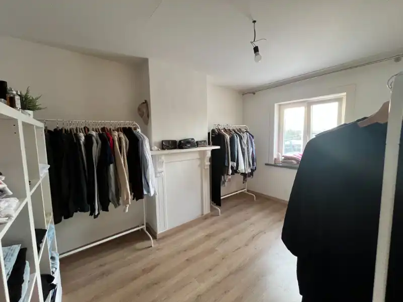 Gerenoveerde woning met tuin en garage! foto 16