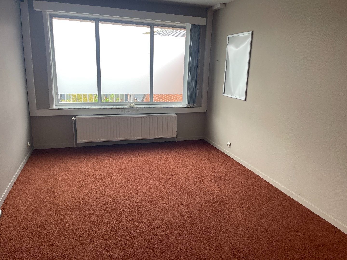 Kantoorgebouw 482m² op 3a85ca met tuin en garage op commerciële topligging foto 19