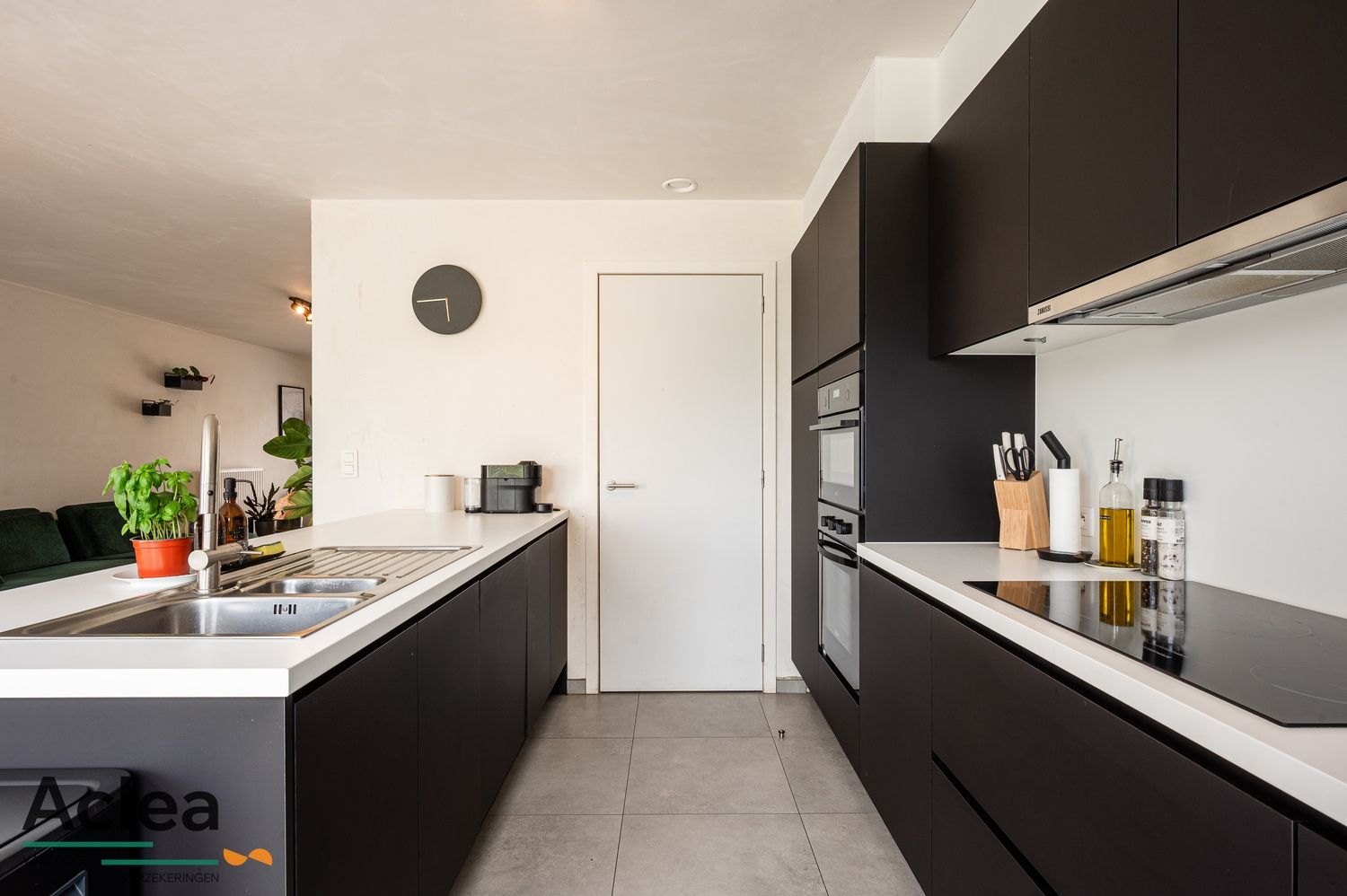 Recente energiezuinige woning met 3 tot 4 slpks foto 11