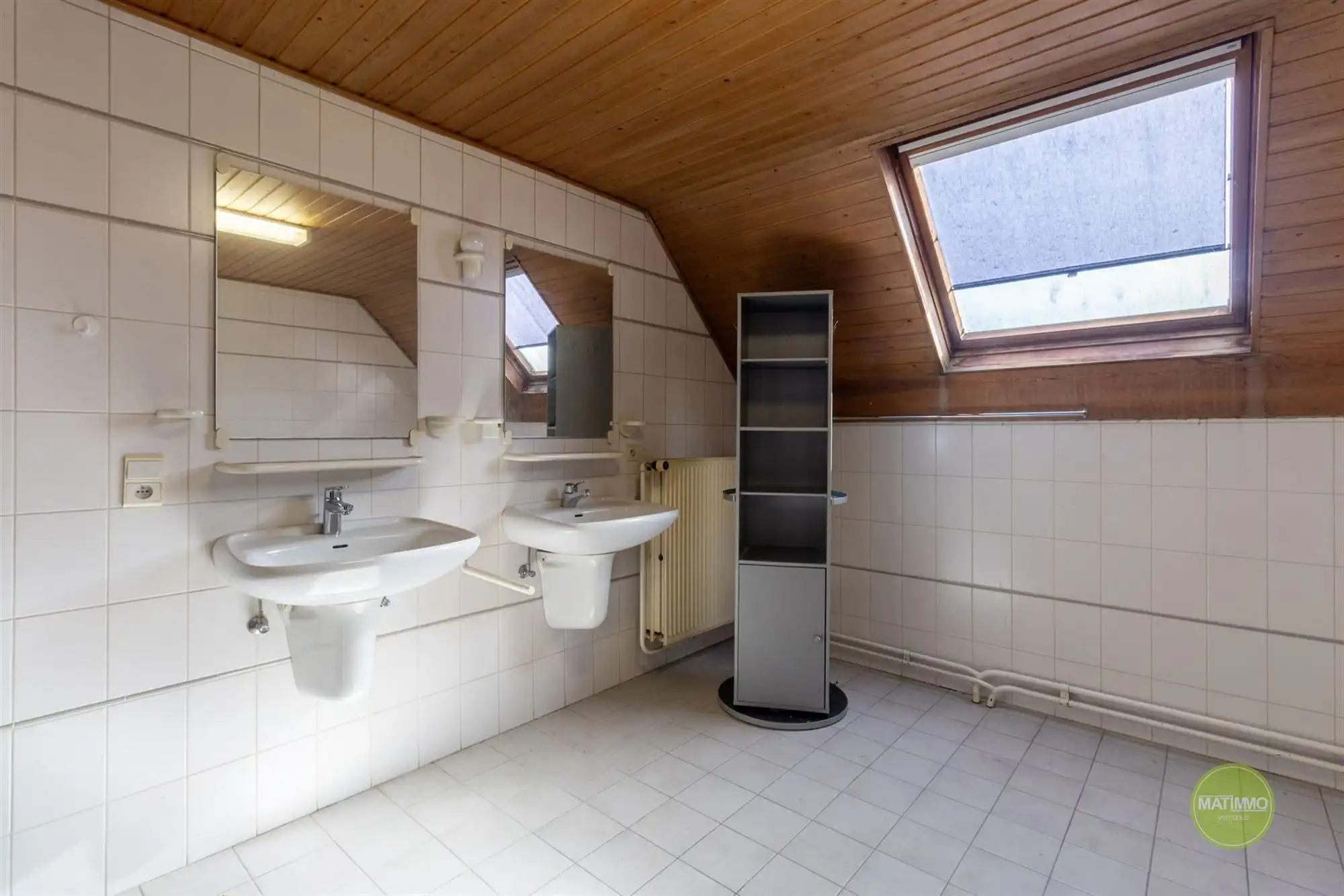 Uniek handelshuis met ruime woonst op toplocatie in Mol  foto 27