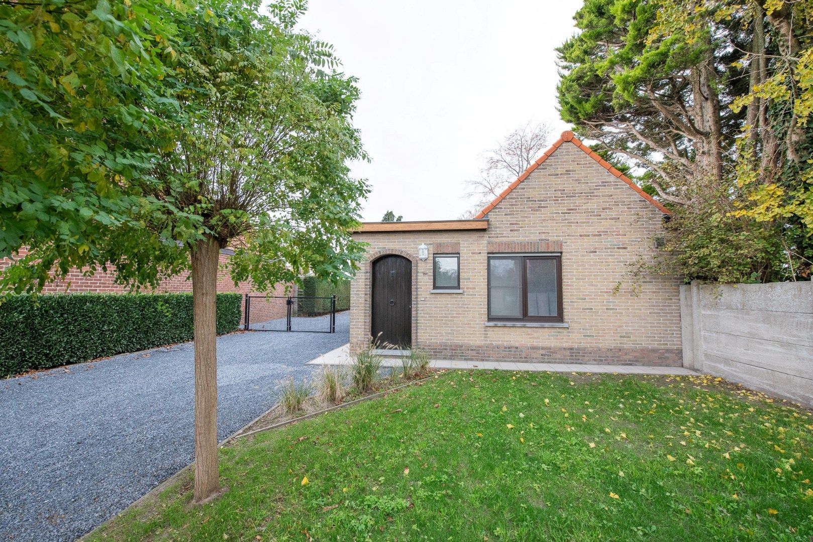 Gezellige woning met ruimte tuin te Machelen ( ZULTE) foto 2