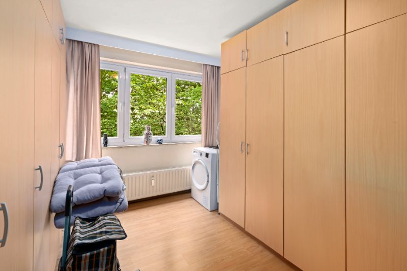 Drie slaapkamer appartement centrum Evergem te koop foto 6