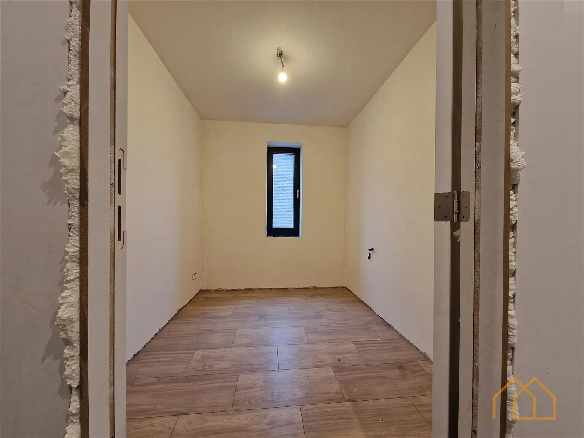 Moderne nieuwbouw met tuin en 3slk foto 19
