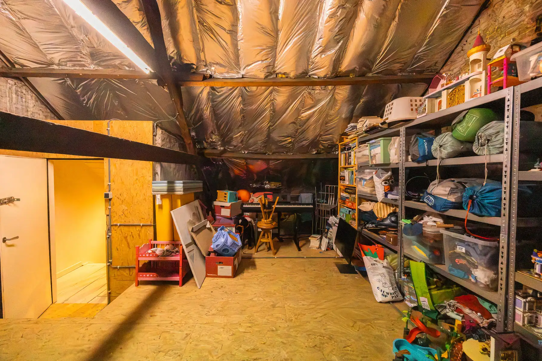 Ruime herenwoning met prachtige tuin in hartje Mechelen foto 24