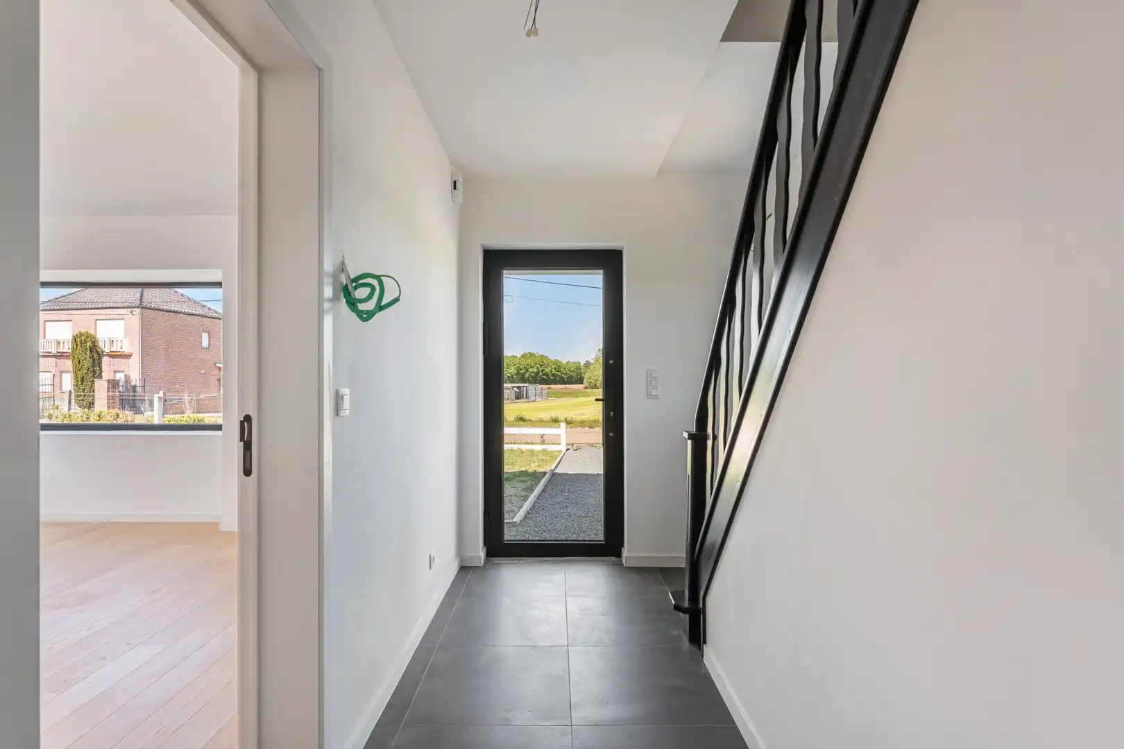 Volledig gerenoveerde gezinswoning met zonnige tuin in Testelt foto 15