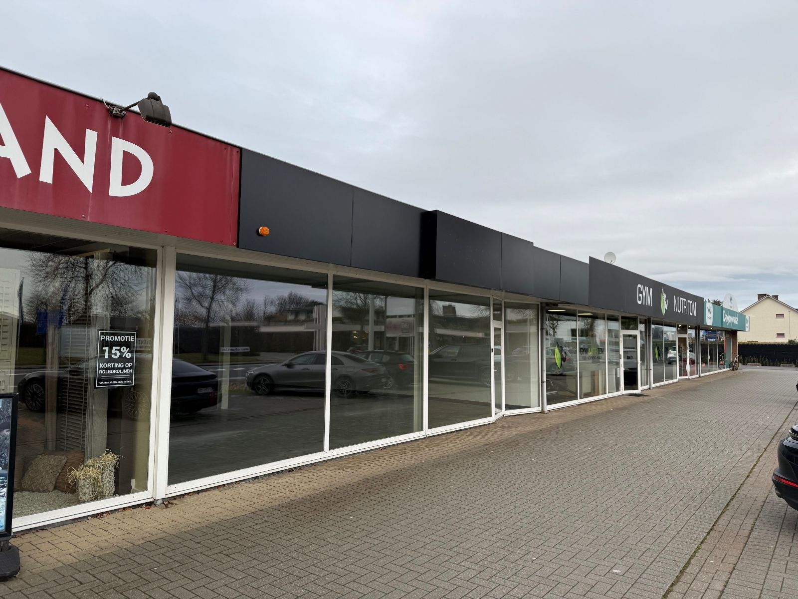 Handelsruimte langs de N9 – Lievegem foto 4