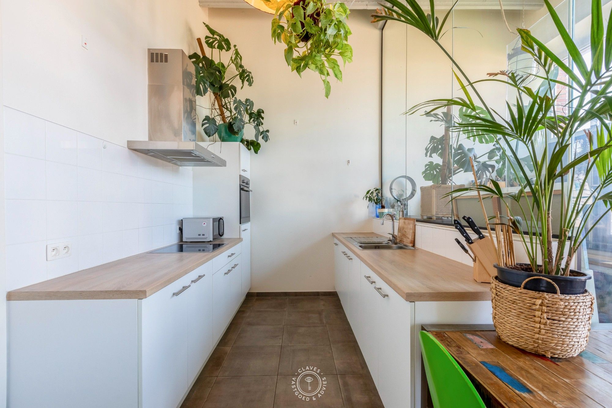 Stijlvol éénslaapkamer appartement met loft vibes foto 5