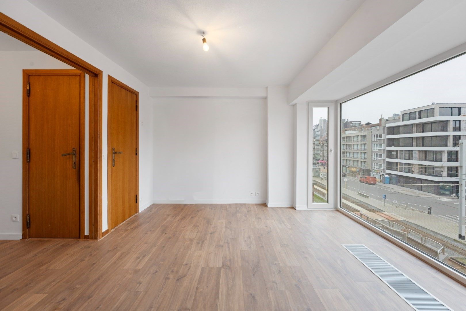 Energiezuinige, volledig gerenoveerde woning te huur op toplocatie in Wenduine! foto 11