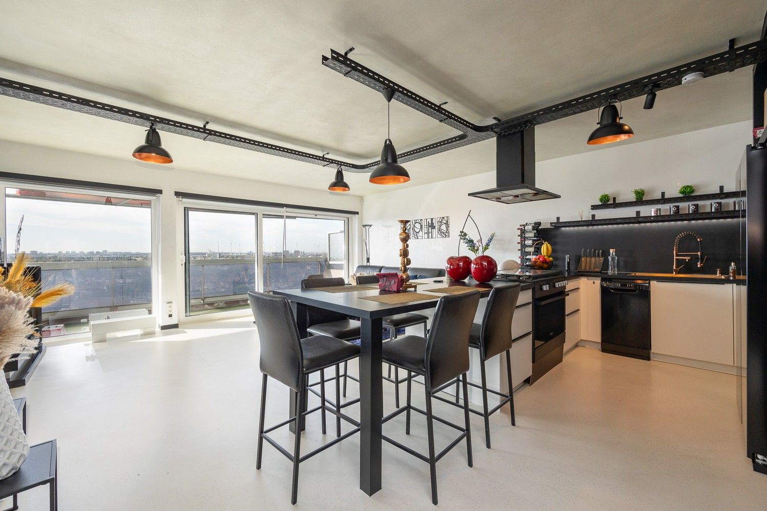 Luxueus appartement met loft gevoel in Merksem foto 6