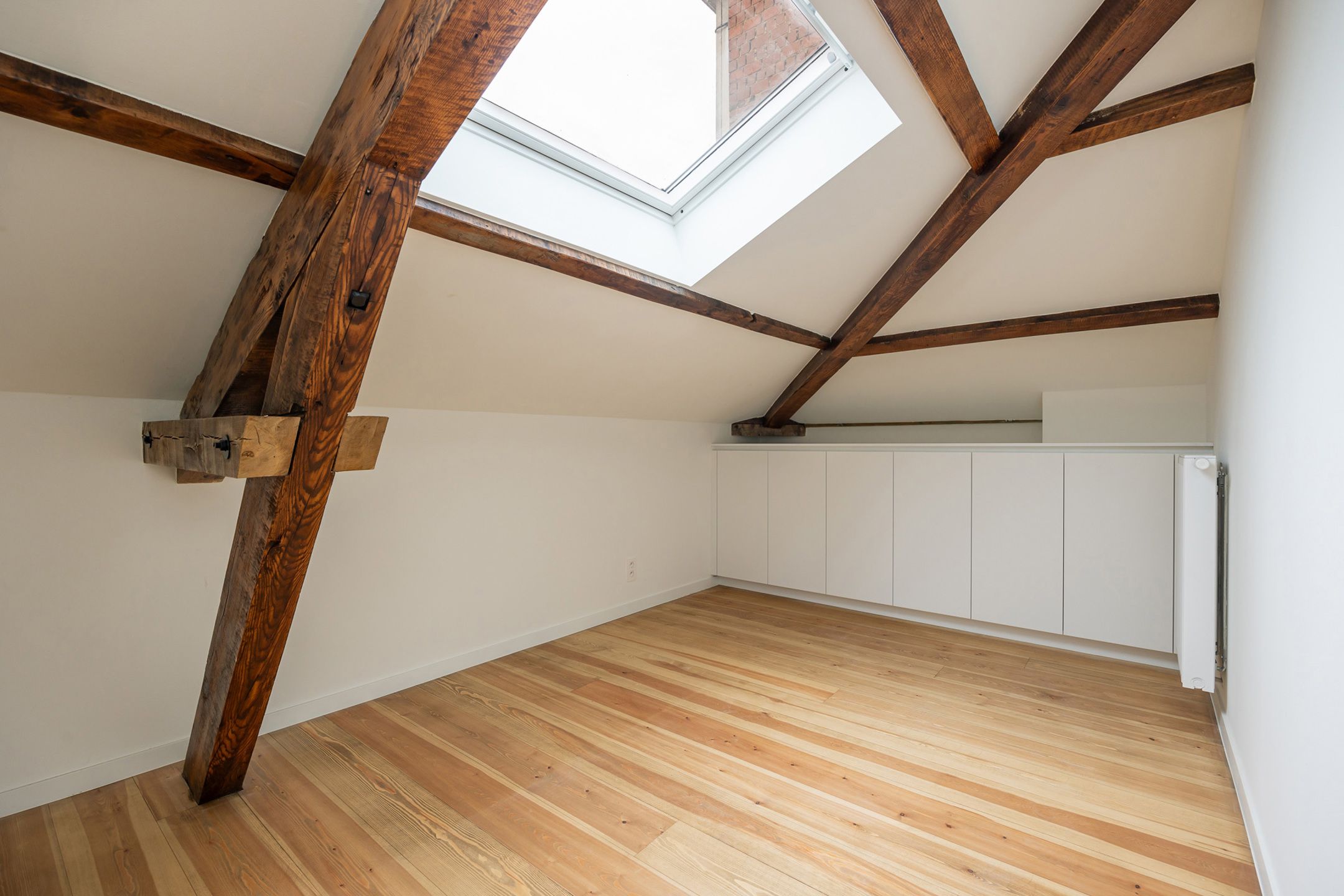 High-end duplex in hart van Antwerpen met iconisch uitzicht foto 10