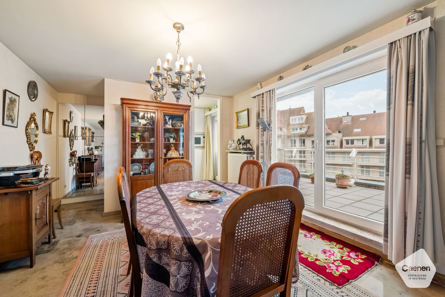 Eén slaapkamer appartement met twee ruime terrassen vlakbij het strand foto 7