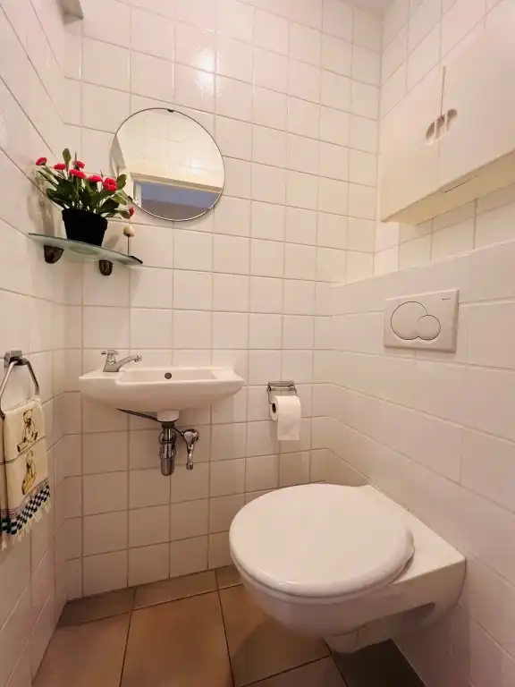 Ruim woonappartement met 3 slaapkamers en carport foto 19