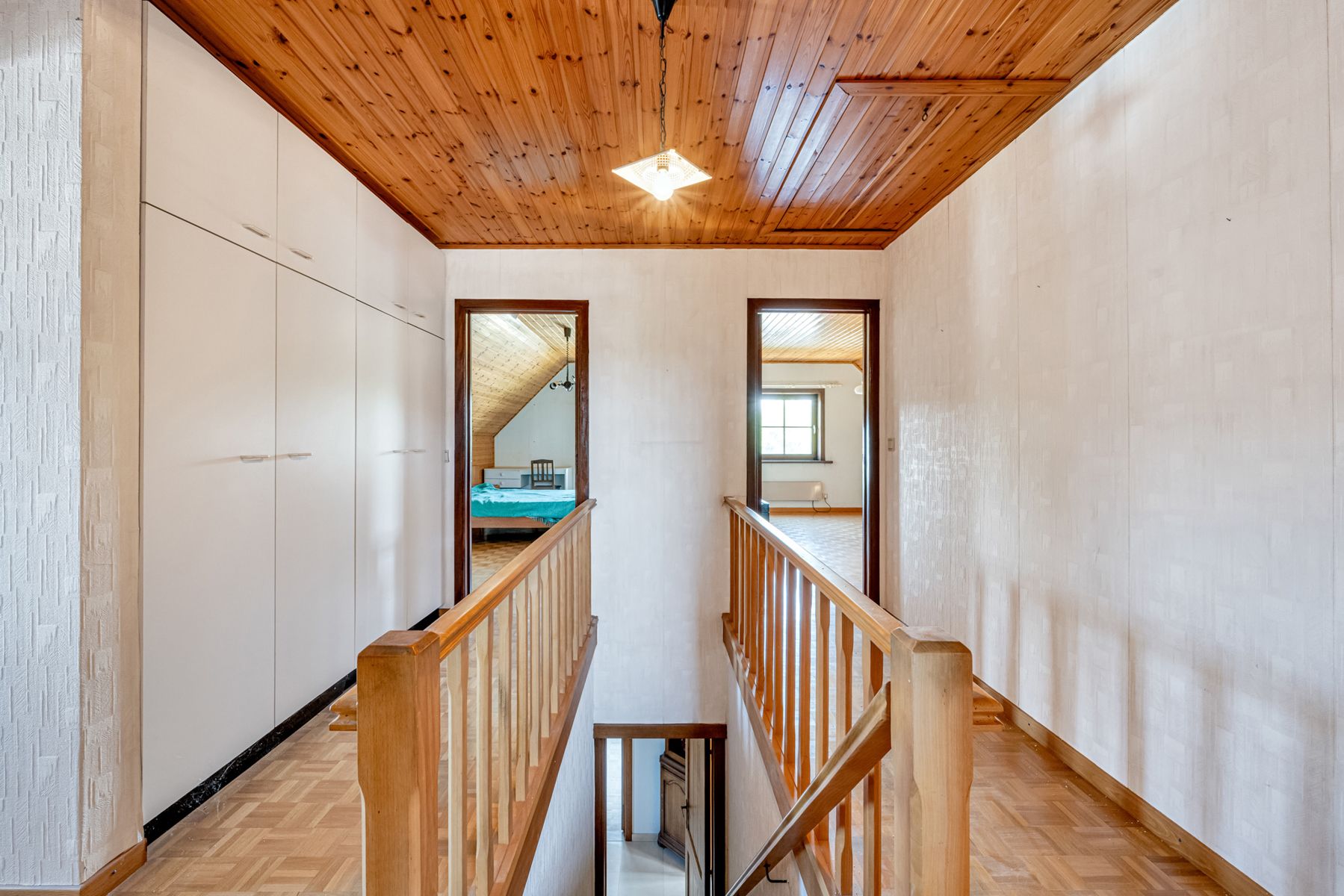 Ruime 4-slaapkamer woning met zuidgerichte tuin foto 19