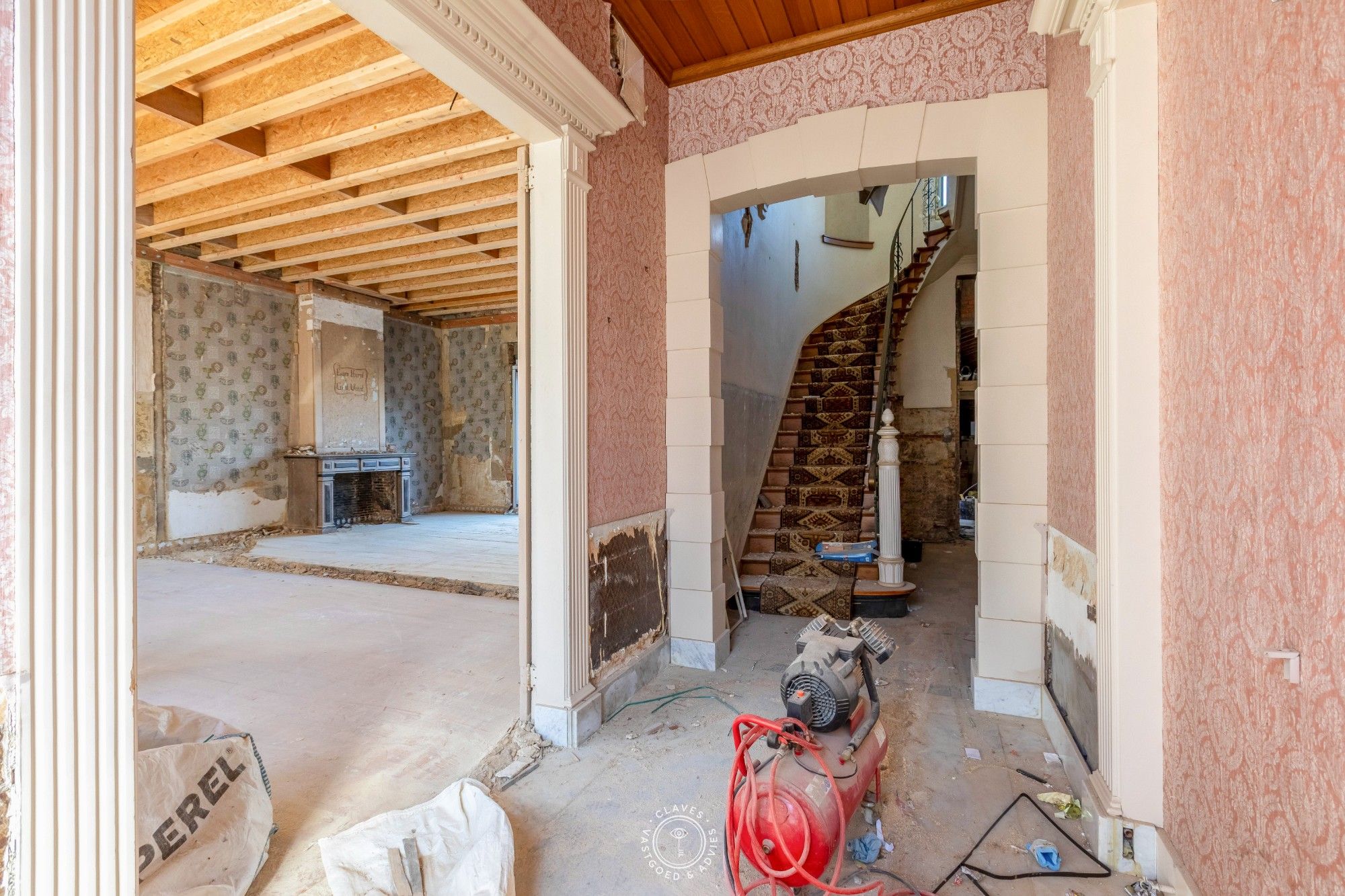 Droomwoning in wording: karaktervolle ruwbouw met eindeloze mogelijkheden foto 6