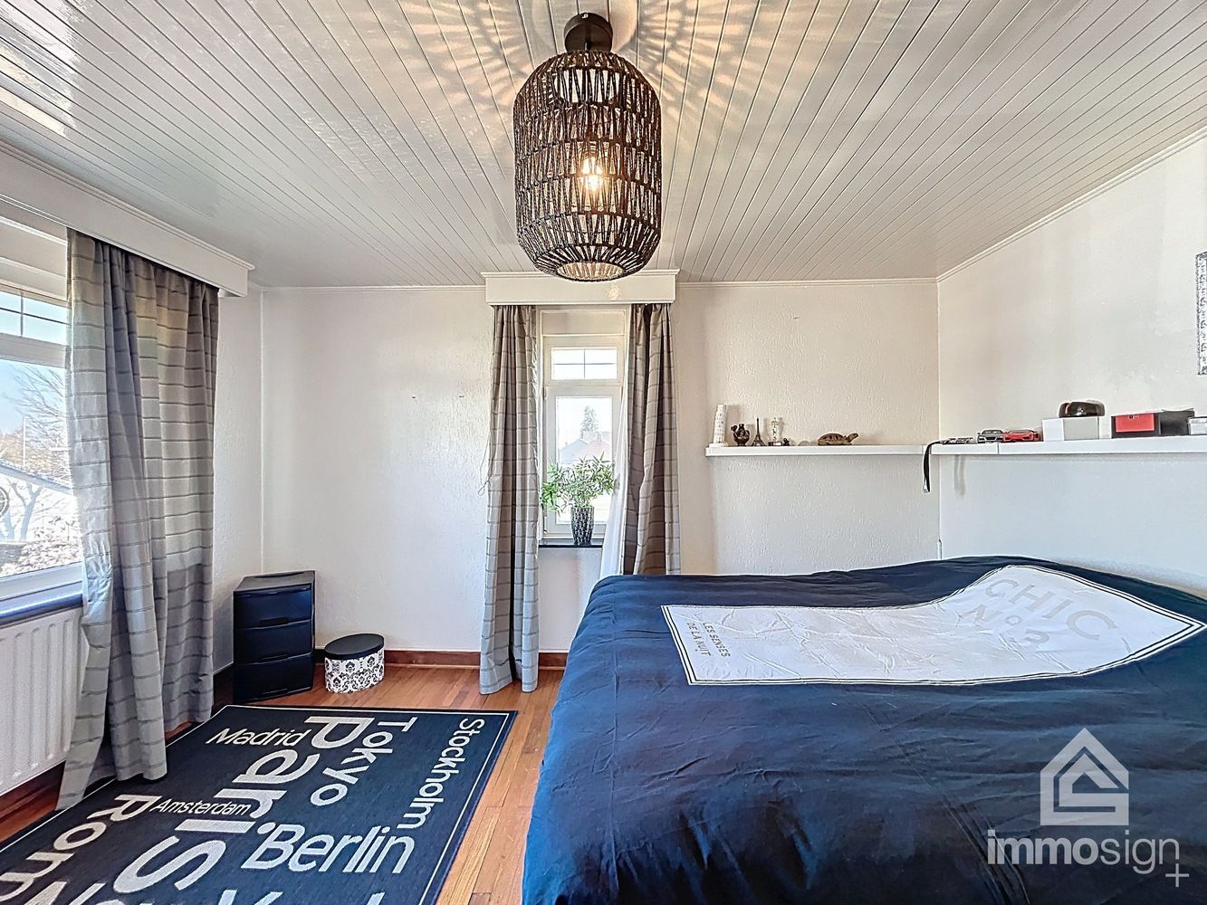 Exclusieve woning voorzien van dubbele garage en bedrijfshal op de Nederlandse grens foto 23