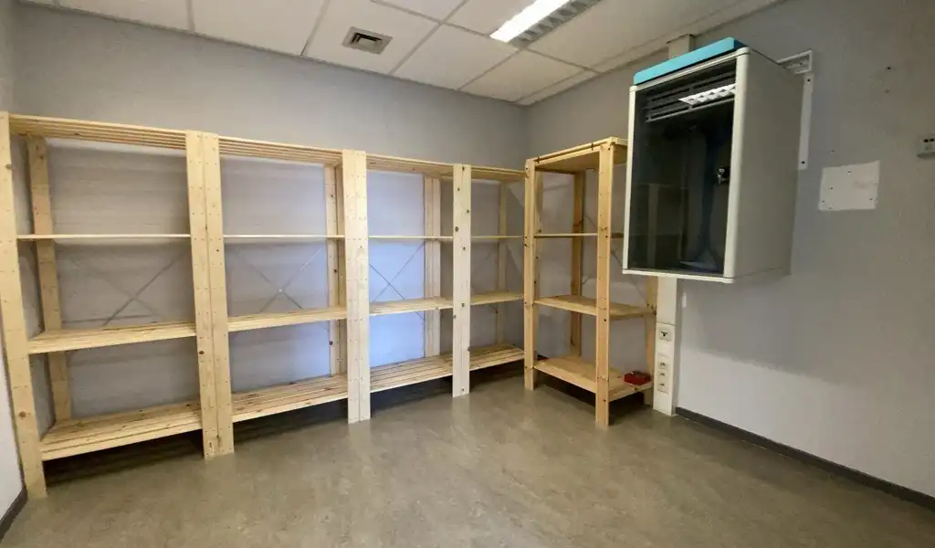 Budgetvriendelijk kantoor te huur bij E40 in Wetteren foto 10