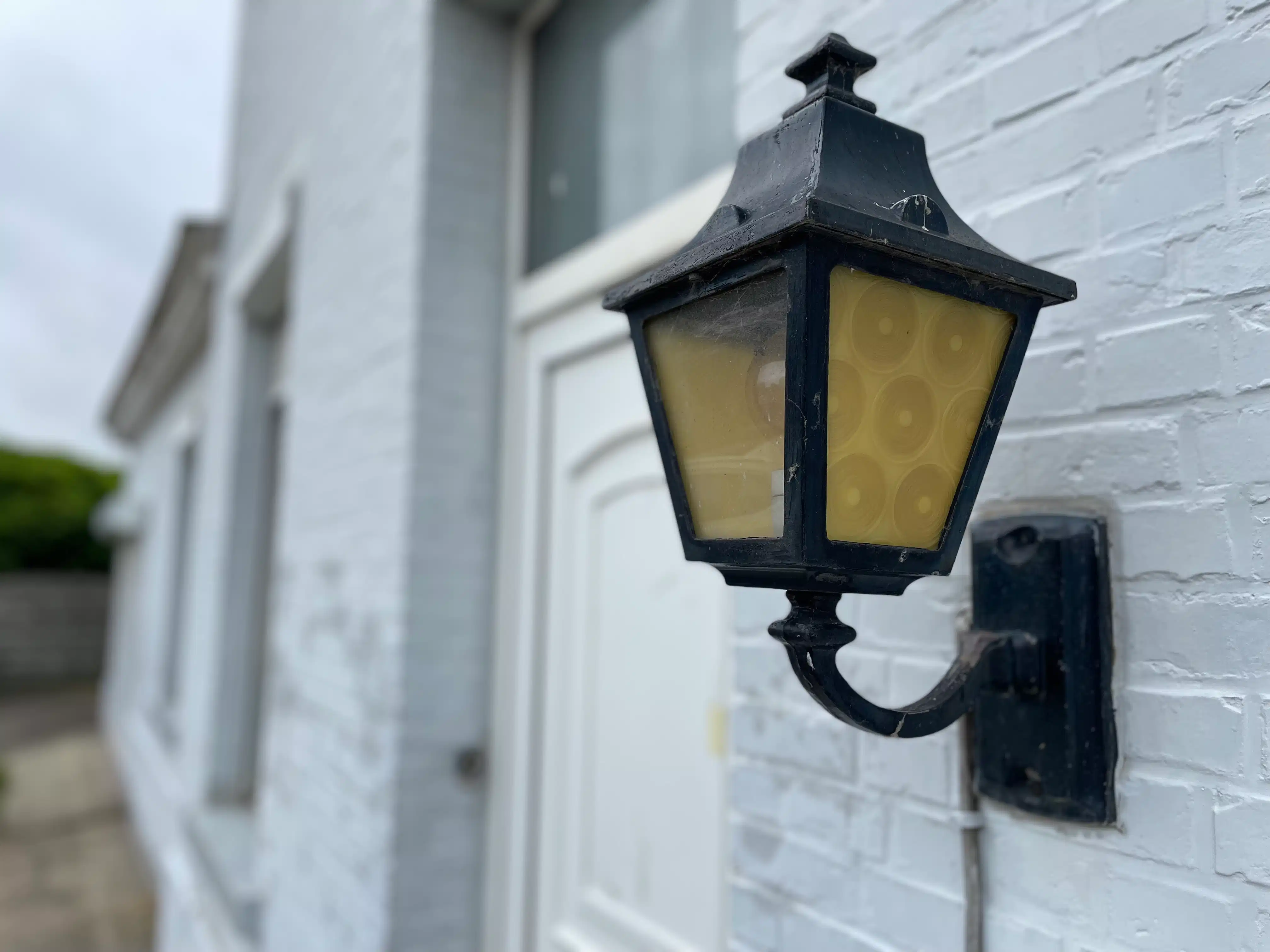 Authentiek stationspand in het landelijk Velm. foto 2