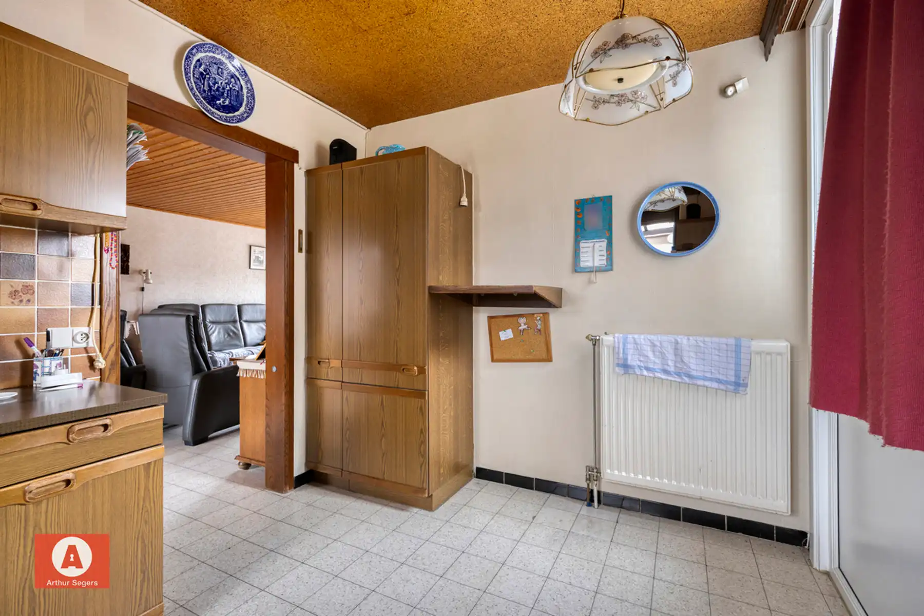 !!! IN OPTIE !!! Op te frissen woning in rustige wijk  foto 7