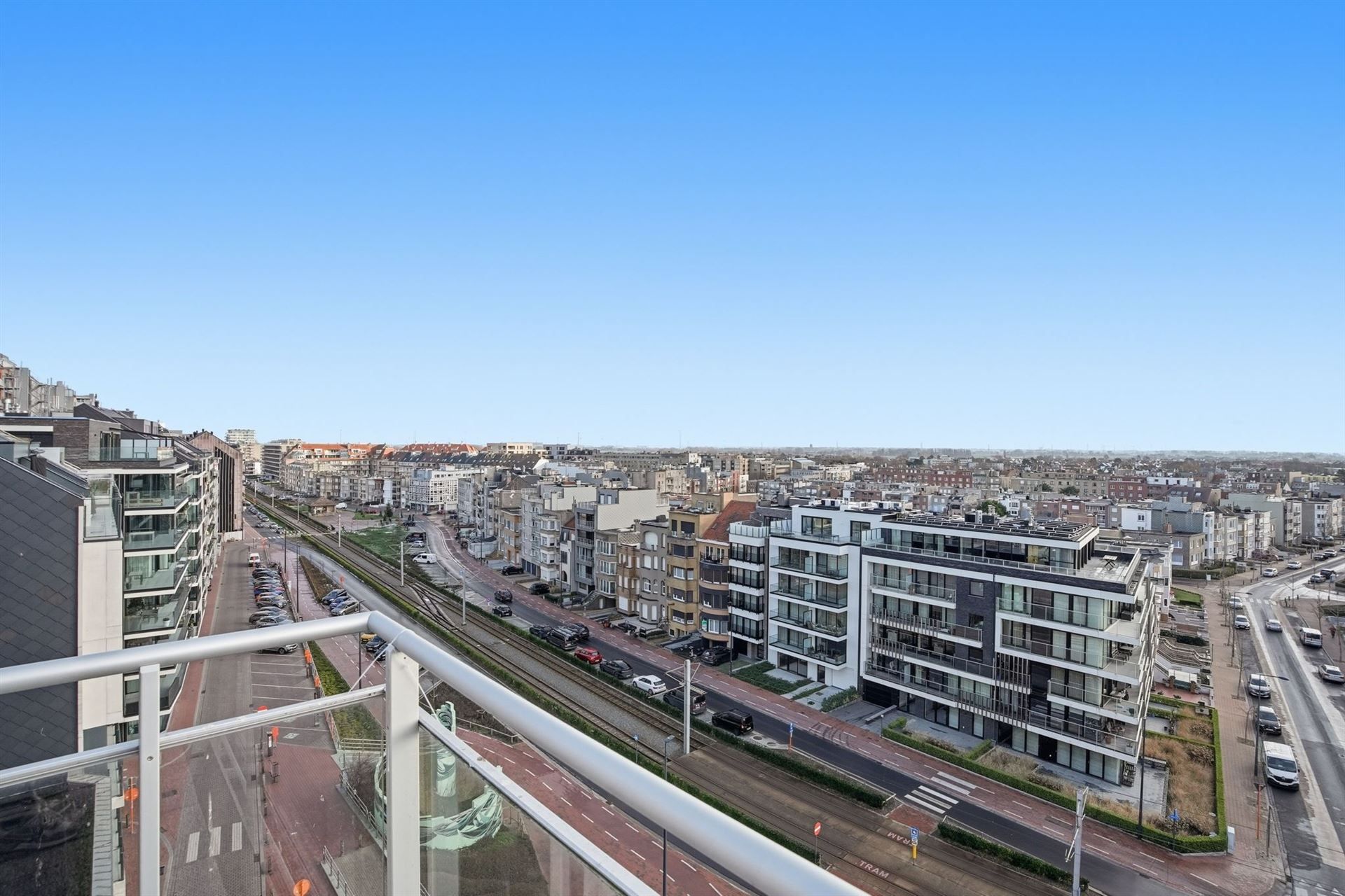 GROTE TERRASSEN / ZONNIG  foto 15