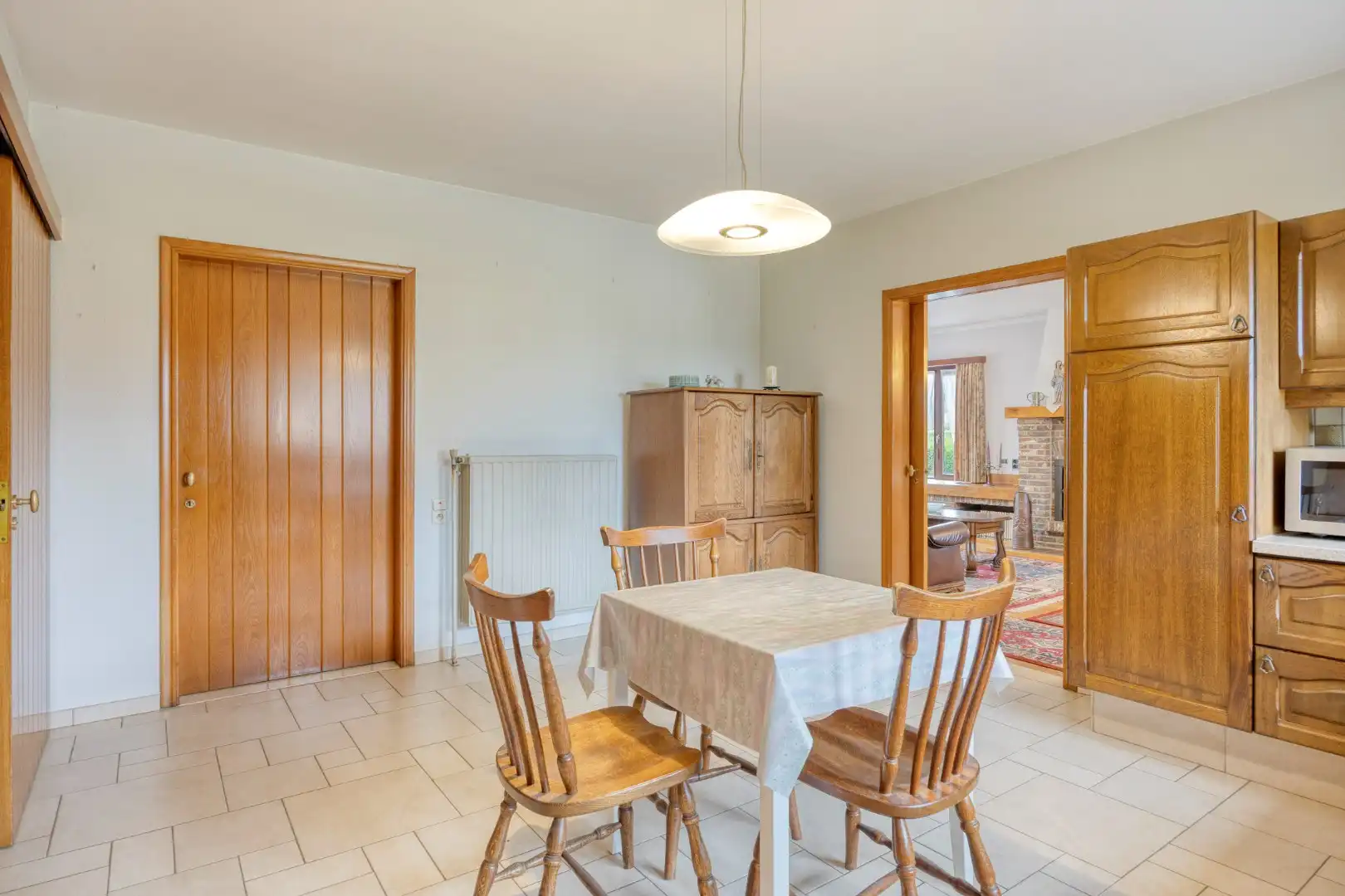 Karaktervolle woning met 3 slaapkamers op een ruim perceel met tal van mogelijkheden foto 7