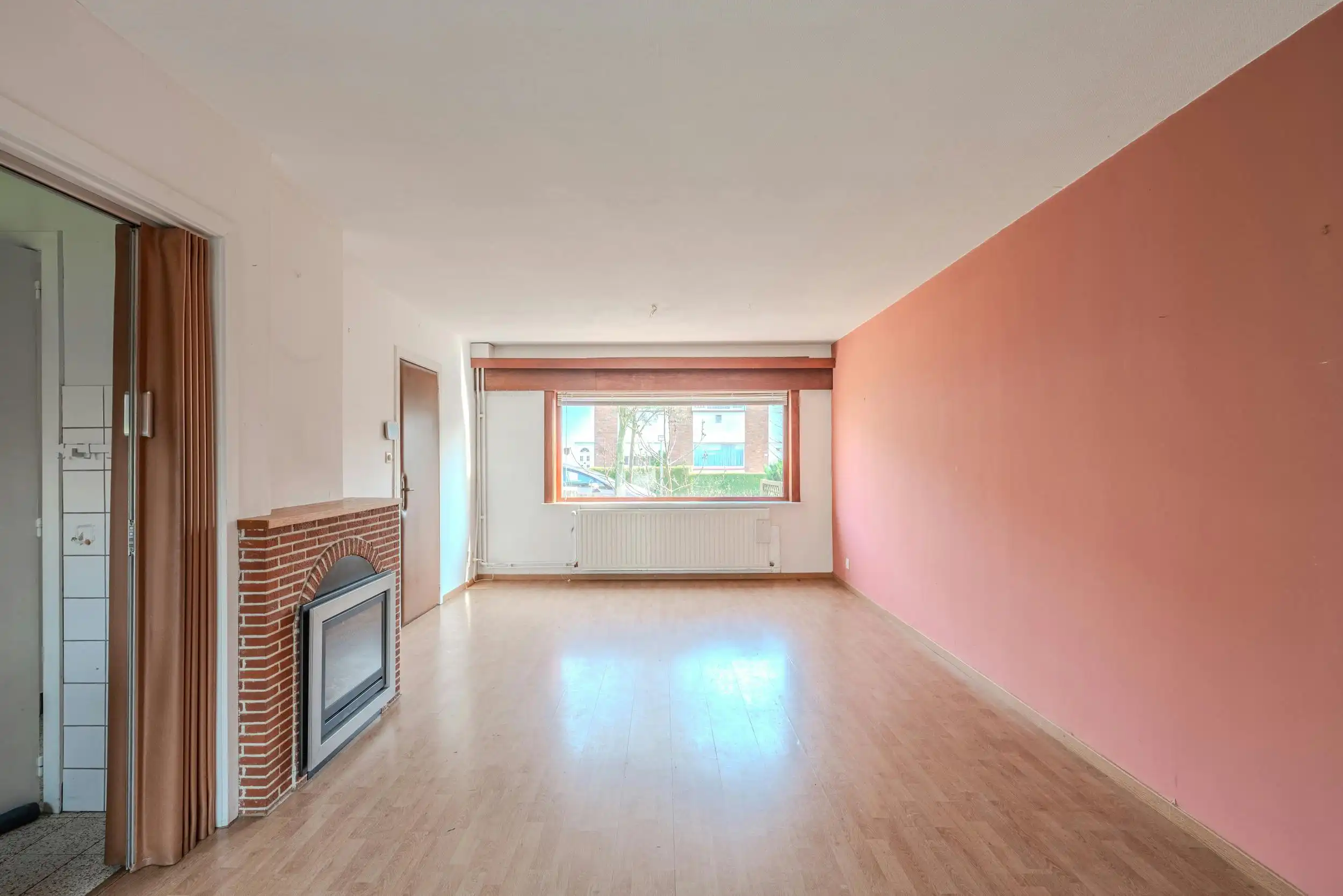 Halfopen woning met 4 slpks en zonnige tuin te Mariakerke foto 2