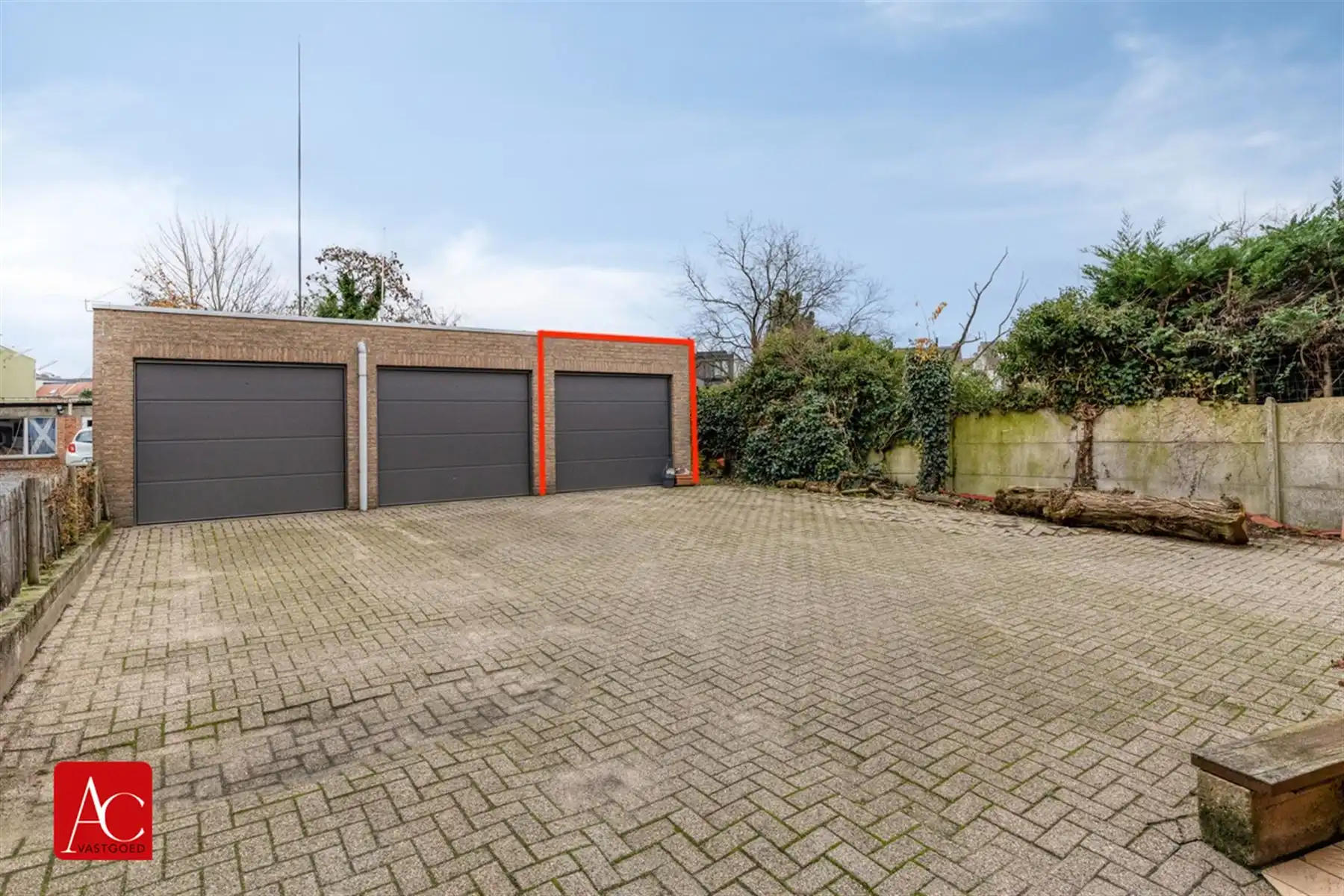 Appartement met 2 slaapkamers, terras en garage foto 9