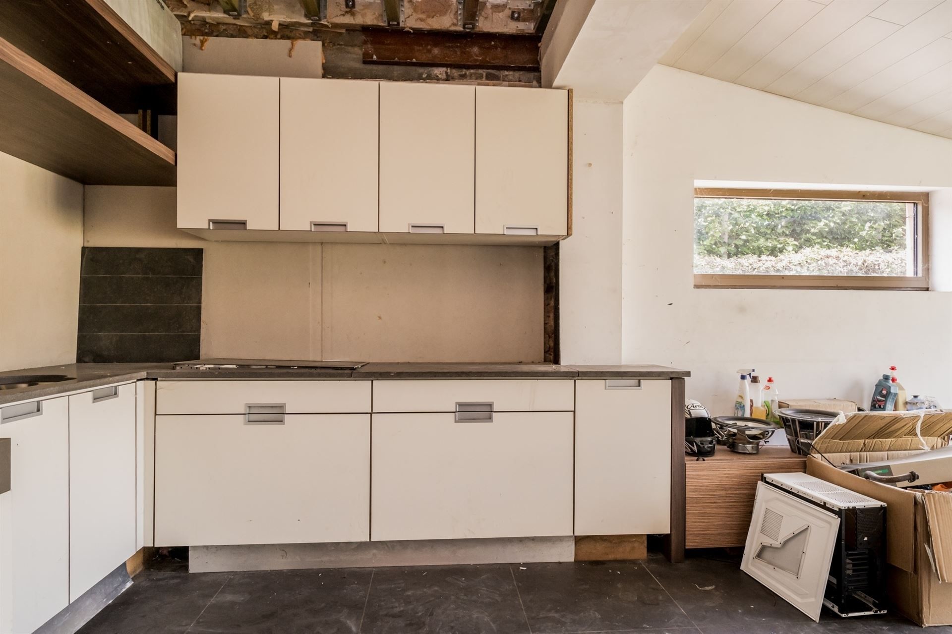 Totaalrenovatie halfopen bebouwing op toplokatie! foto 7
