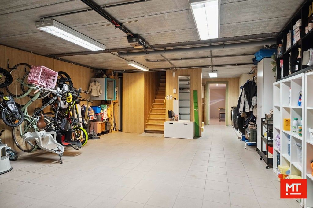 Moderne villa met landelijk uitzicht te koop in Passendale foto 27