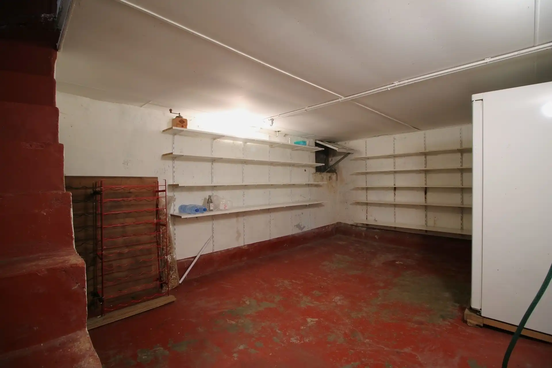 Karaktervolle te renoveren burgerwoning foto 15