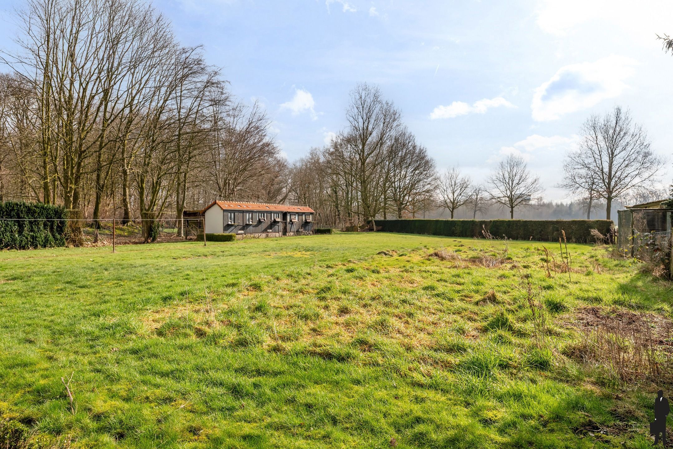 Woning met 3 slaapkamers op perceel van ca. 3.352 m² foto 21