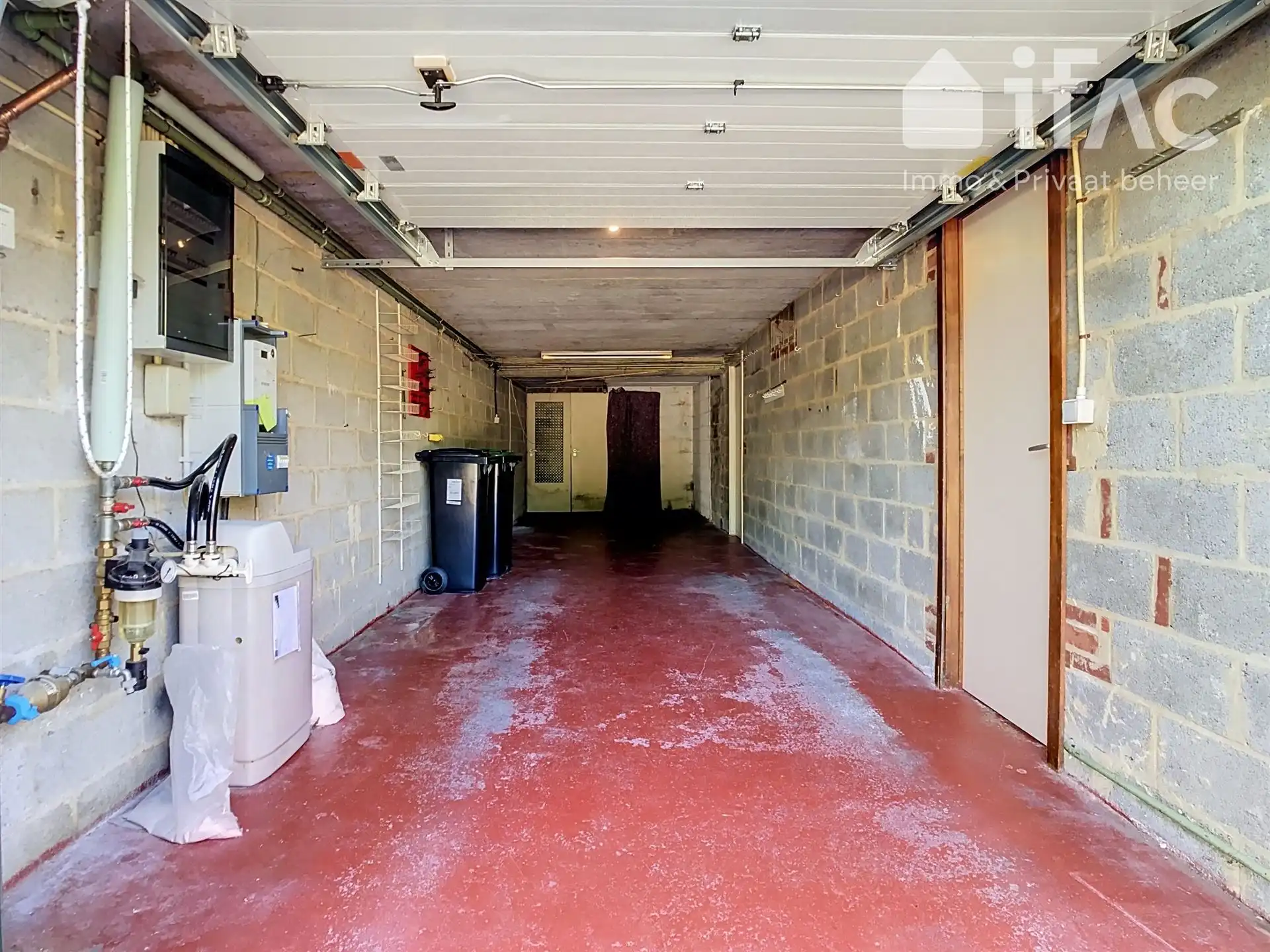 Huis met garage, 3 slpk. en leuke tuin foto 14