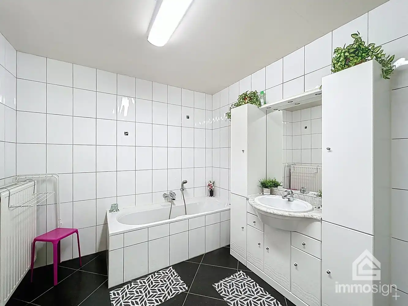 Instapklaar gelijkvloers appartement met buitenruimte, carport en 2 slaapkamer te Peer centrum foto 18
