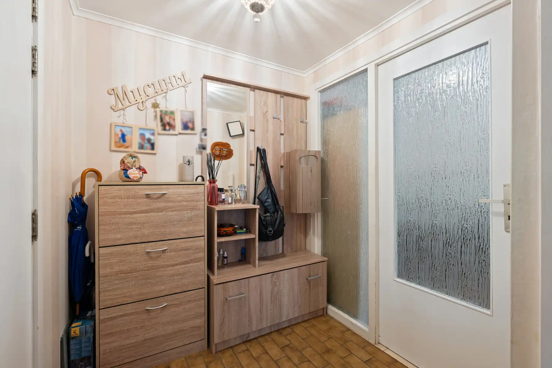 3 slaapkamer appartement, ondergrondse staanplaats & kelder  foto 16