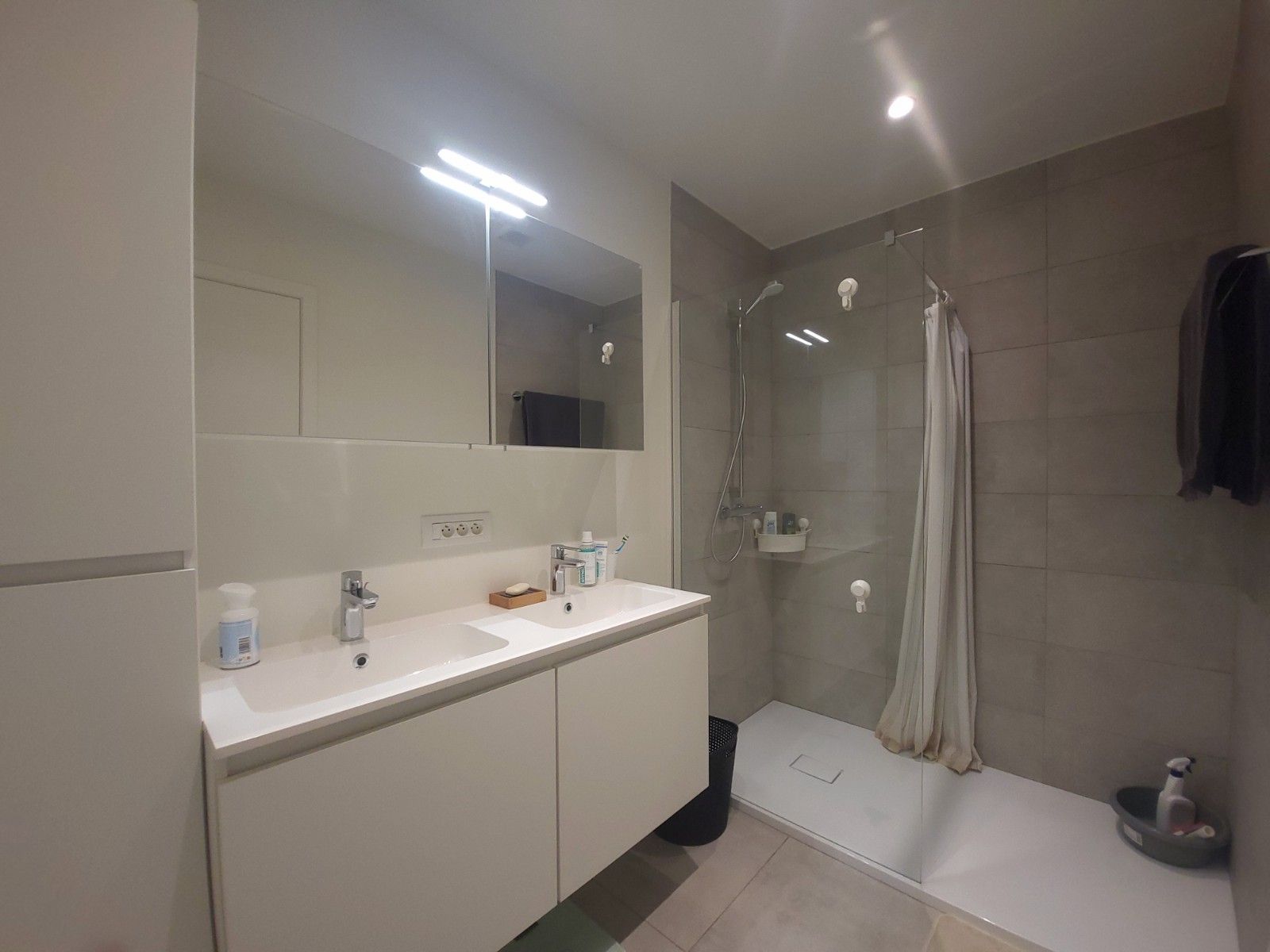 Appartement nabij centrum Deinze foto 10