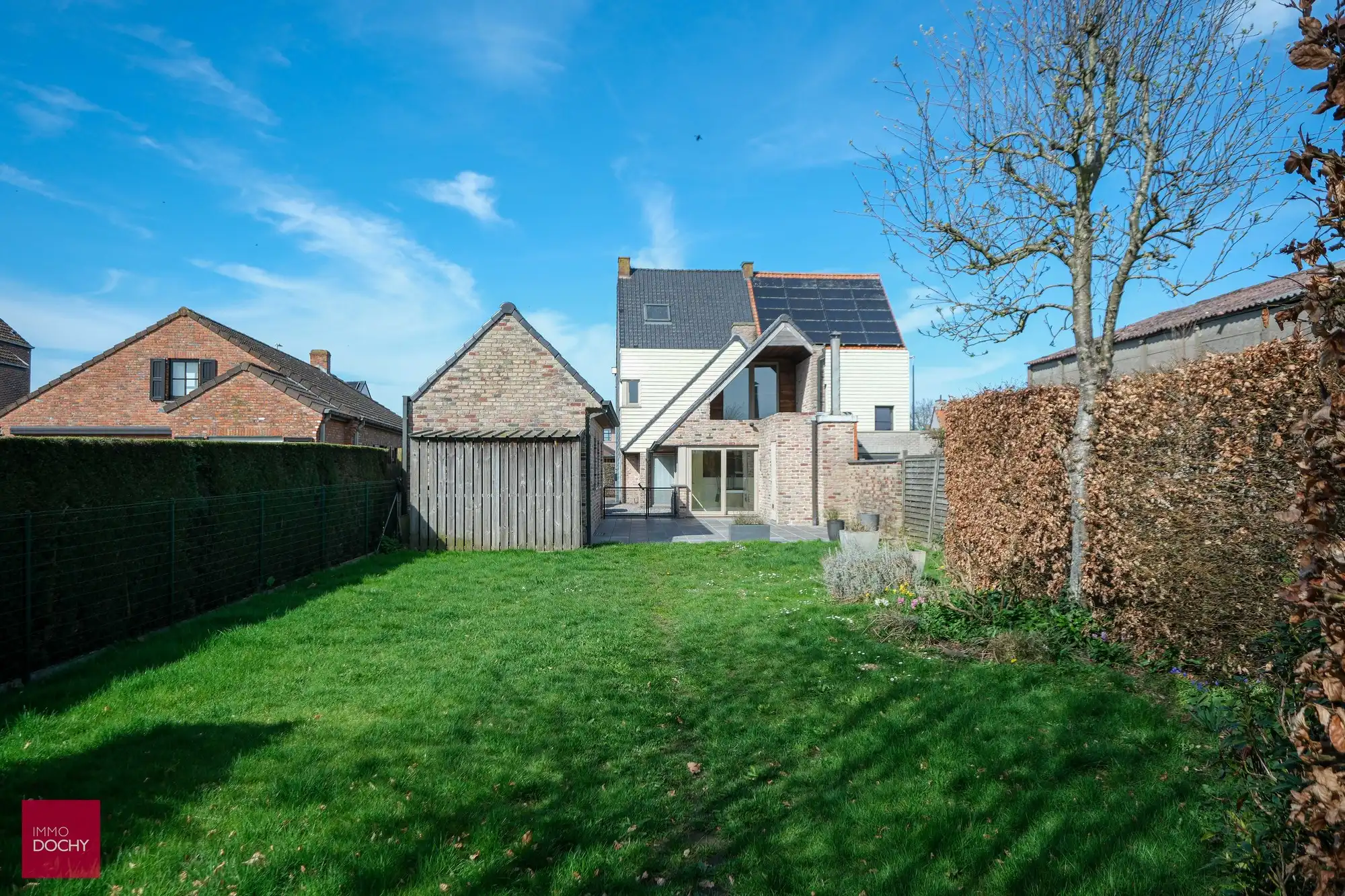 Verzorgde gemeubelde woning te Wontergem foto {{pictureIndex}}