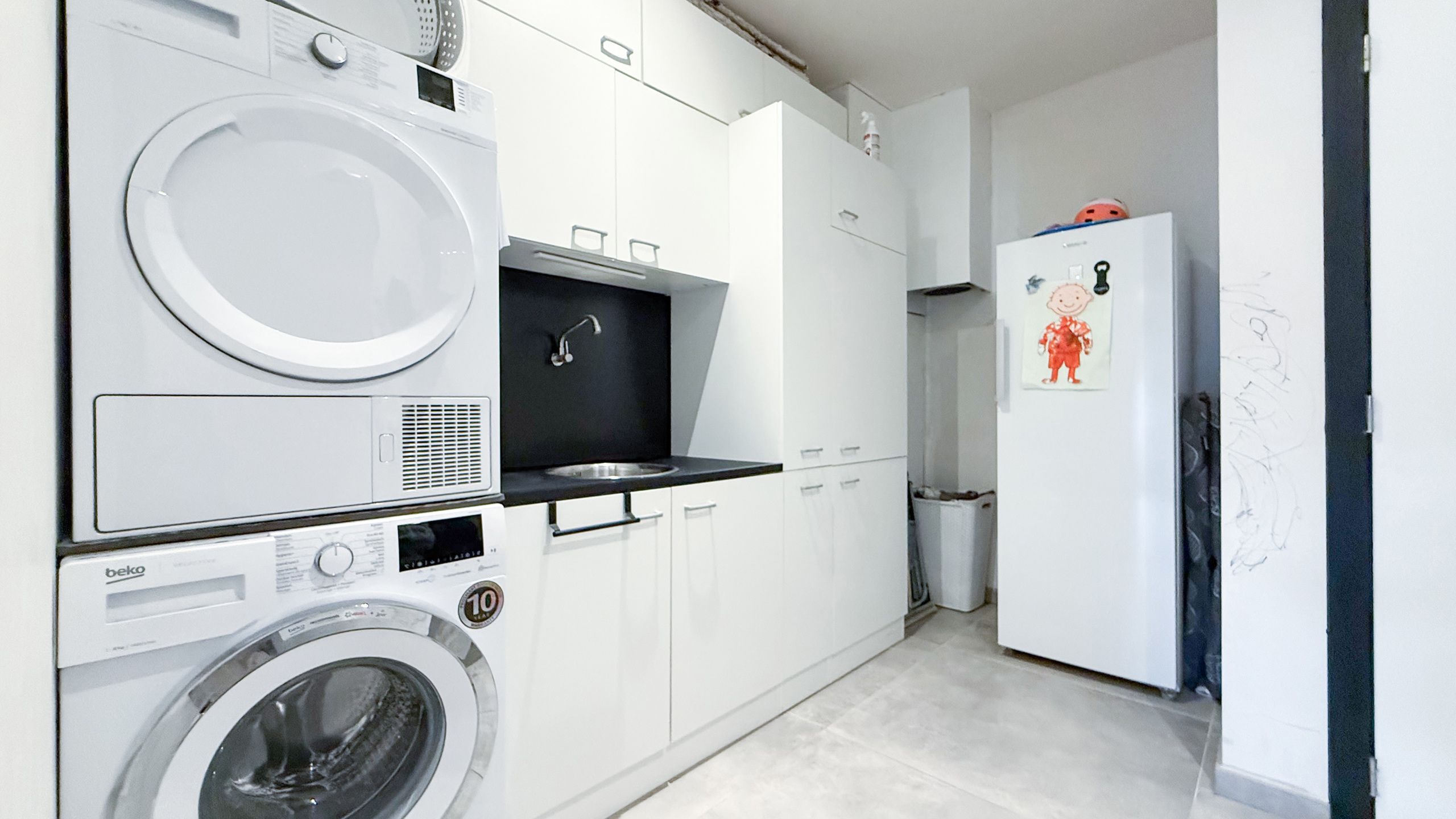 Moderne halfopen bebouwing (3 jaar oud) nabij E313 & E314! foto 16