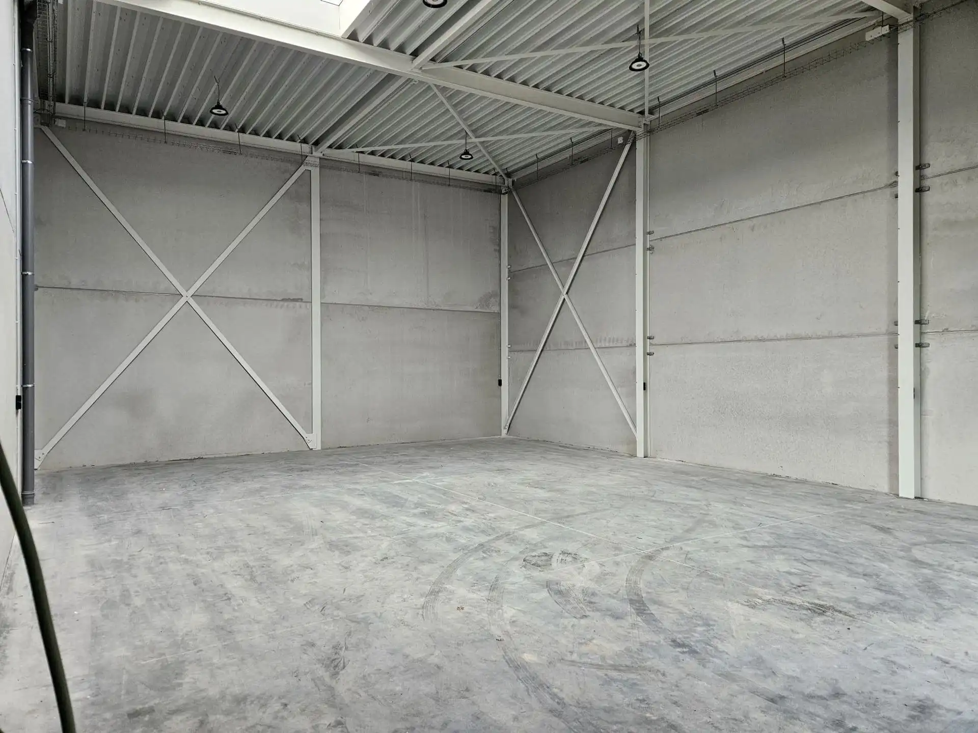 KMO-unit van 150m² te huur in Hasselt. foto 5