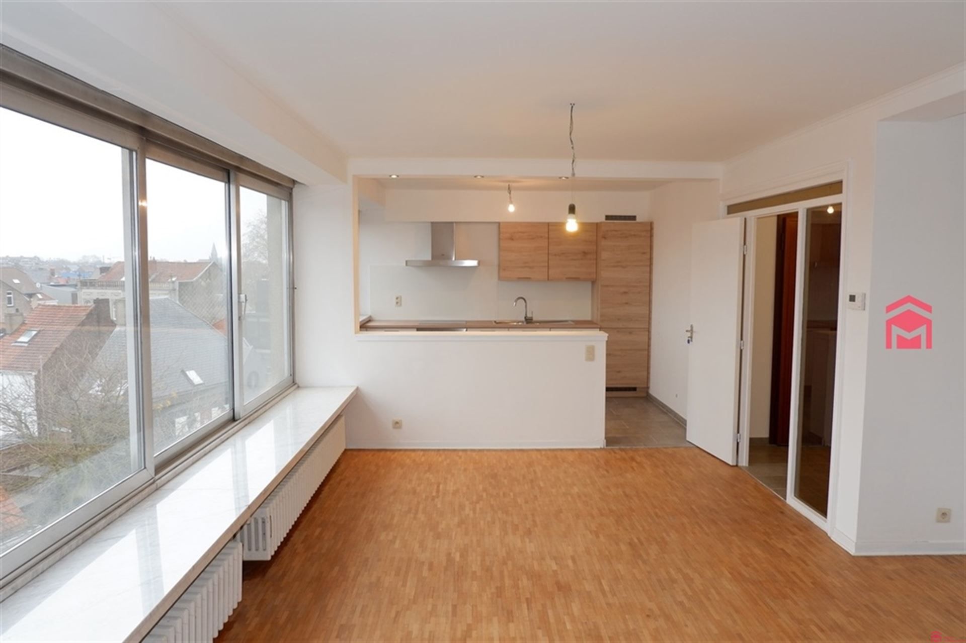 Appartement met leuk uitzicht over de stad foto 3