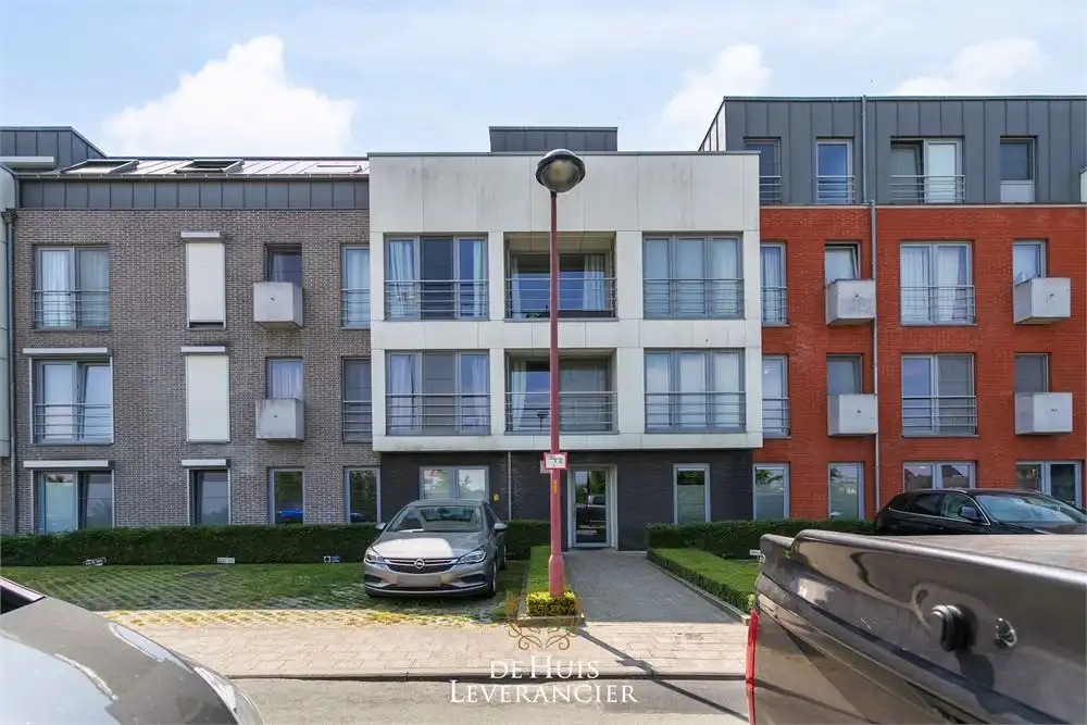 Energiezuinig modern appartement met lift en terras foto 20