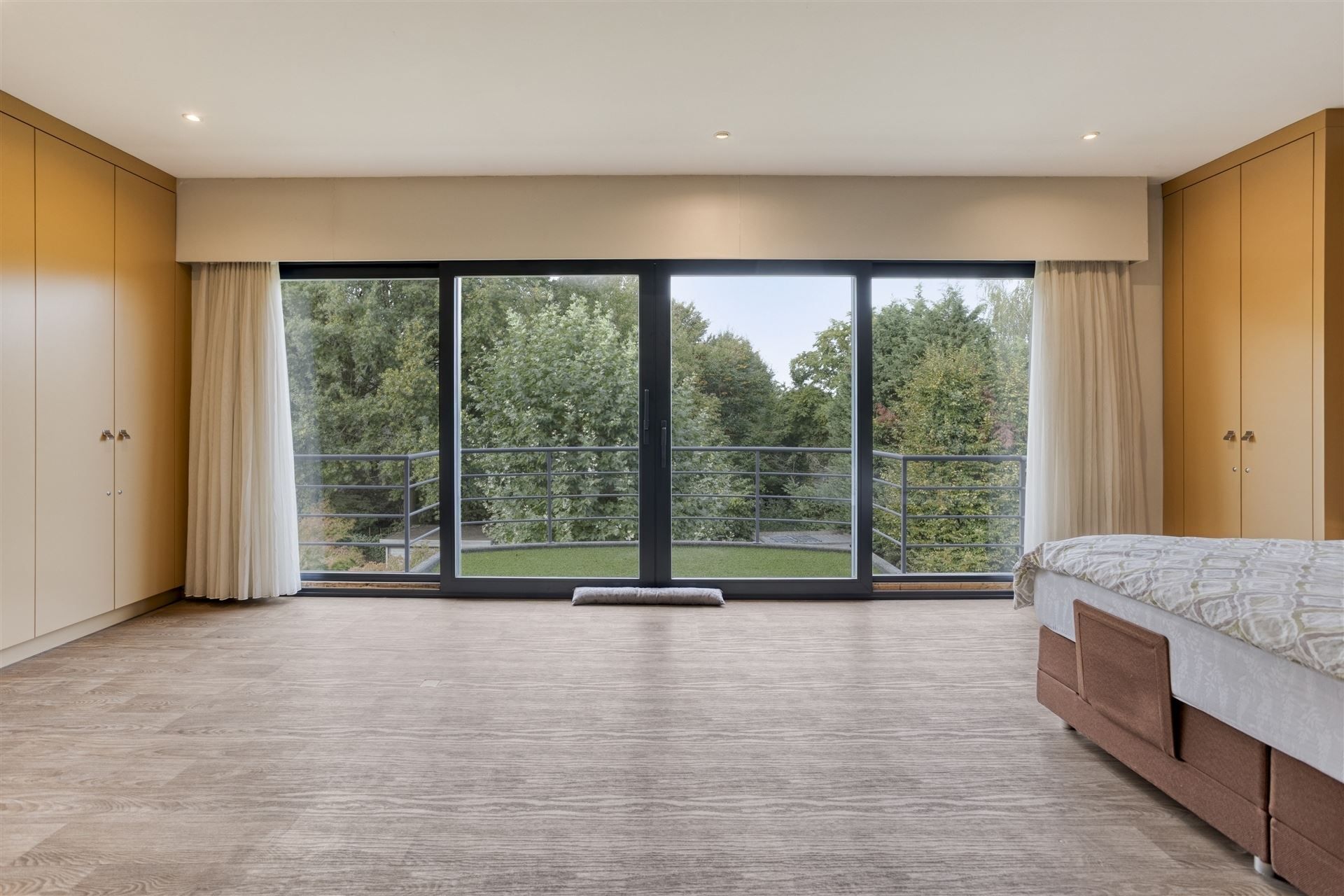 Exclusieve, ruime gezinswoning  foto 24