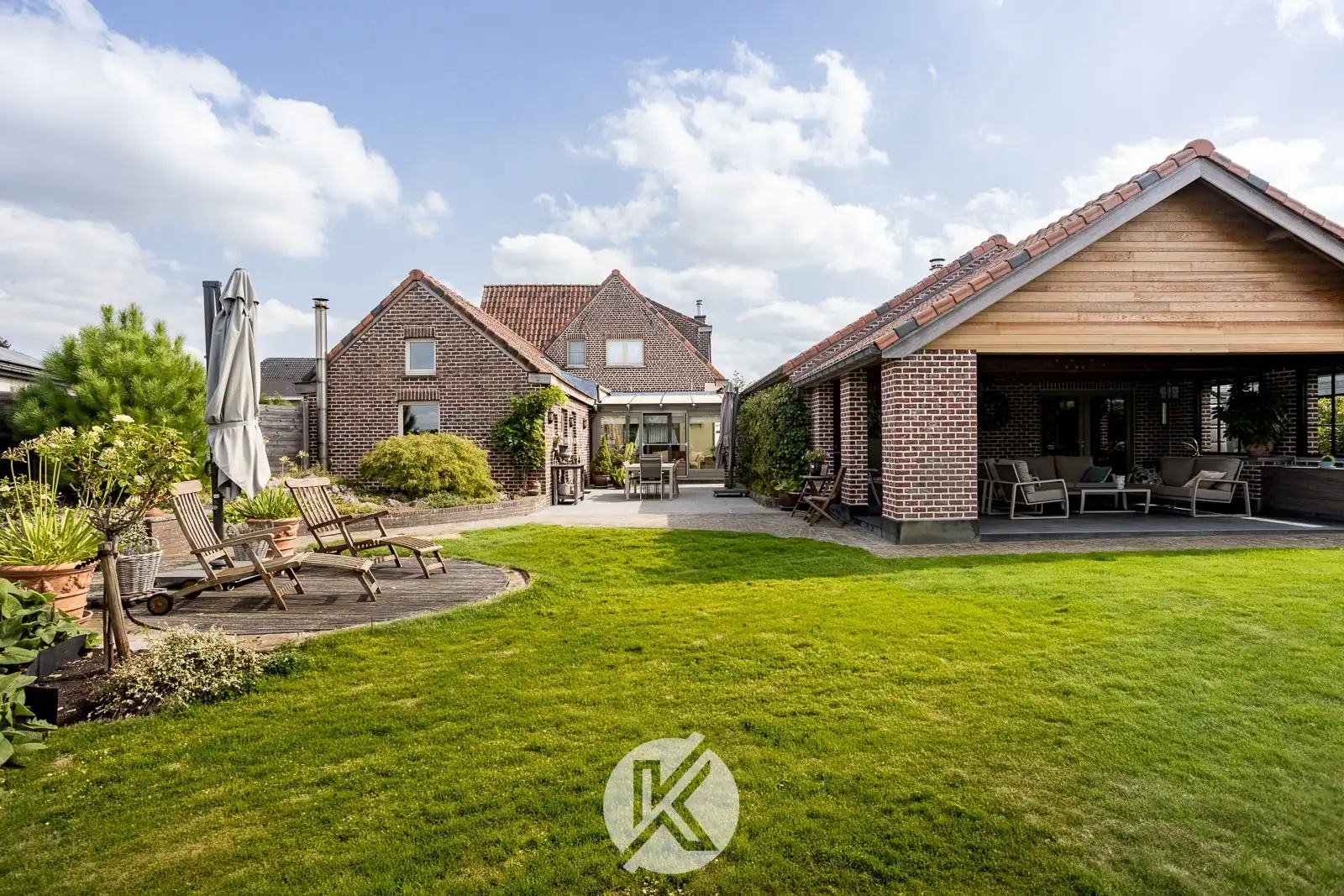 Tijdloze villa op een riant perceel foto 34