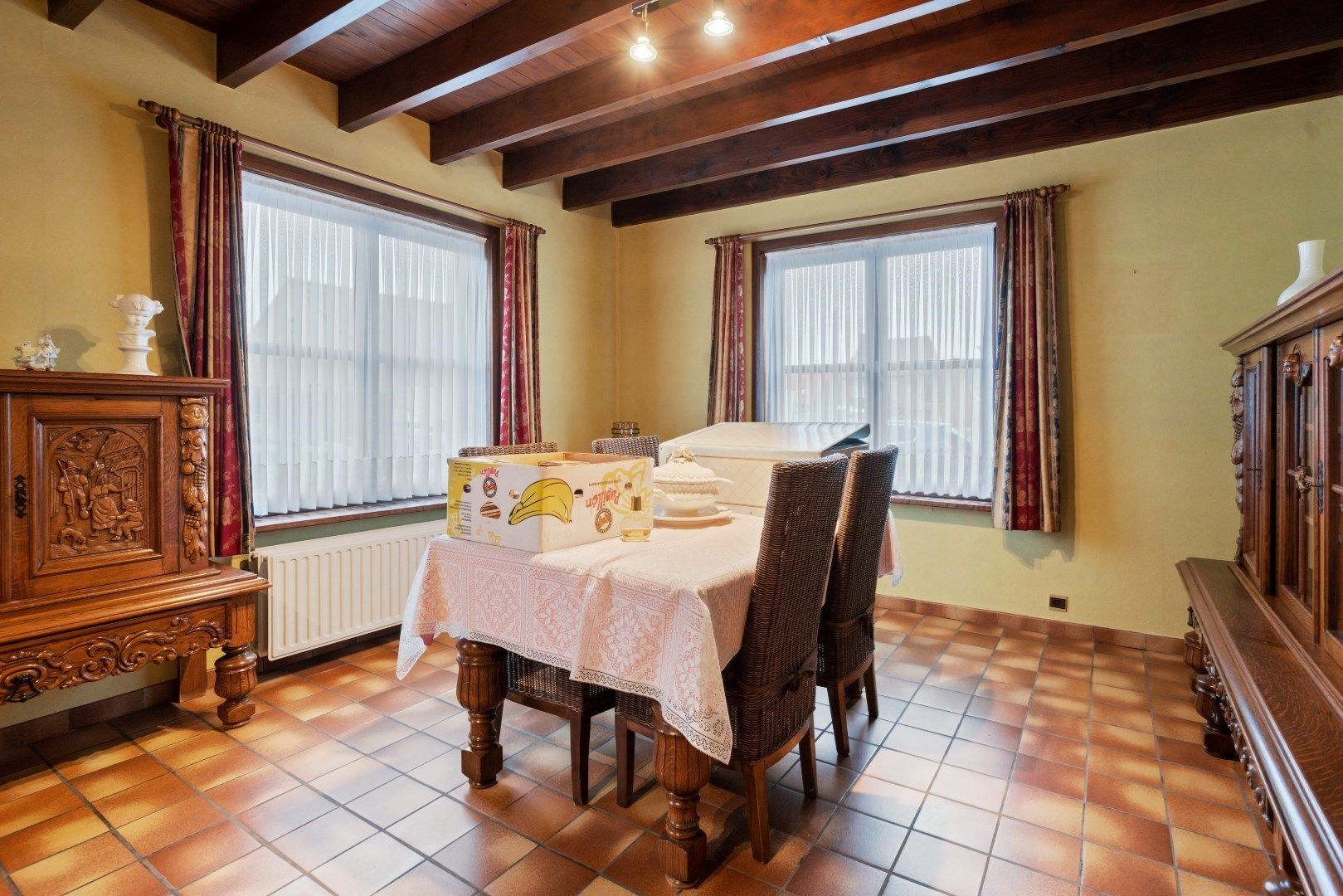 Residentieel gelegen, vrijstaande woning op ruim perceel van 714m² foto 9