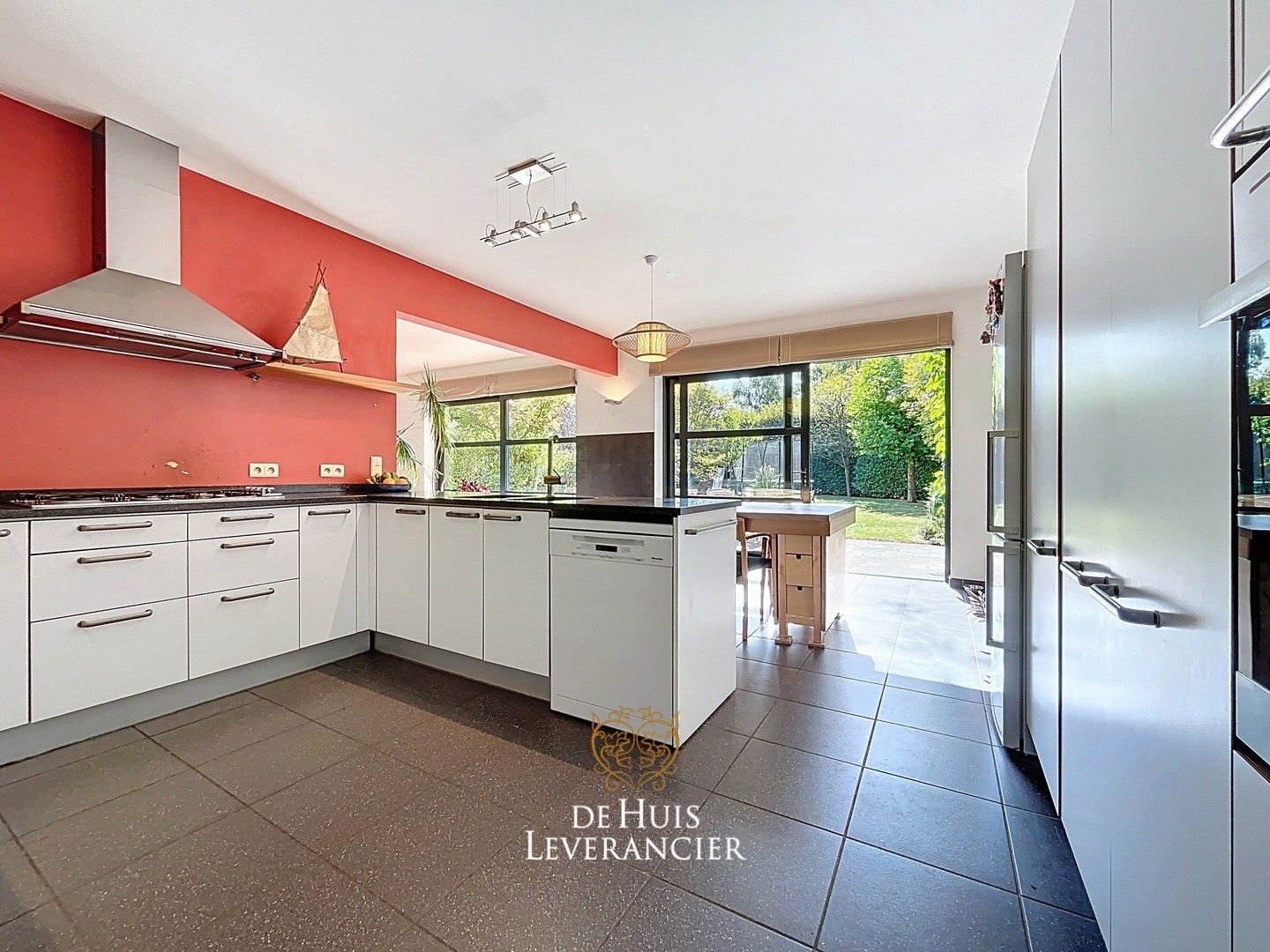 Hoeve bestaande uit 2 woningen met vele mogelijkheden (EPC B!) foto 15