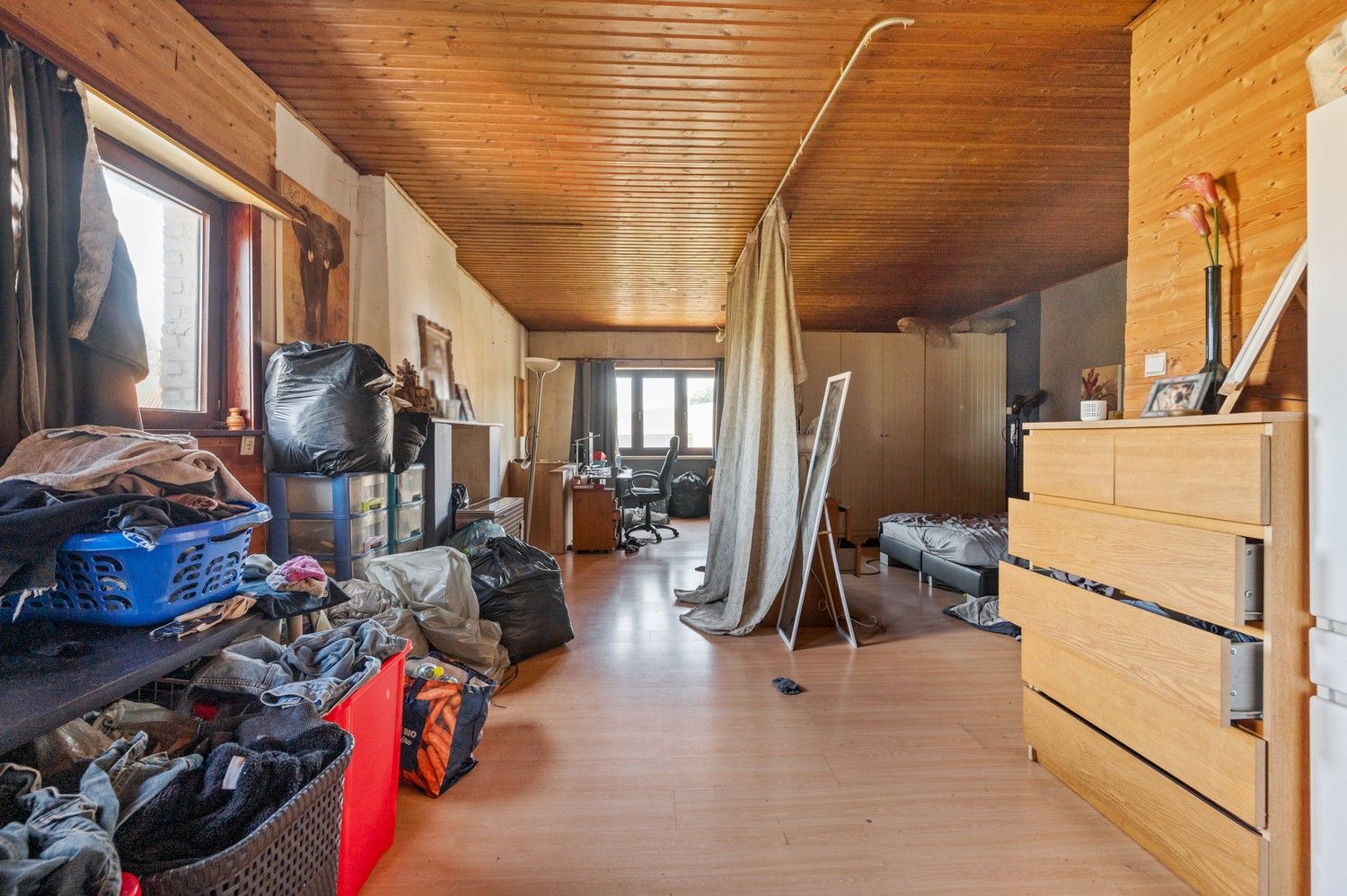 Ruime gezinswoning met bijgebouw te Ranst. foto 20