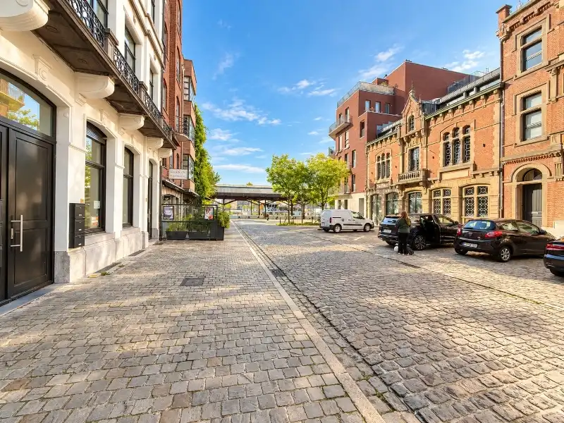 Uniek appartement van 195 m² met ruime tuin en terras aan het Eilandje foto 2