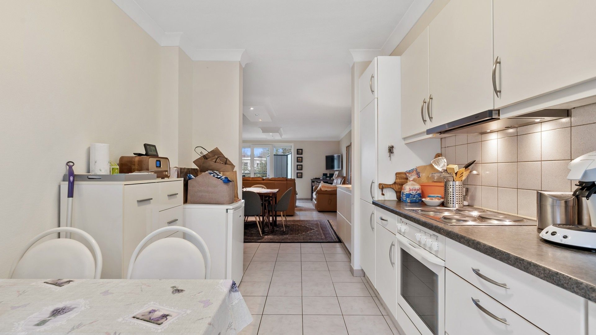 Appartement met twee slaapkamers, terras en parkeergarage foto 11