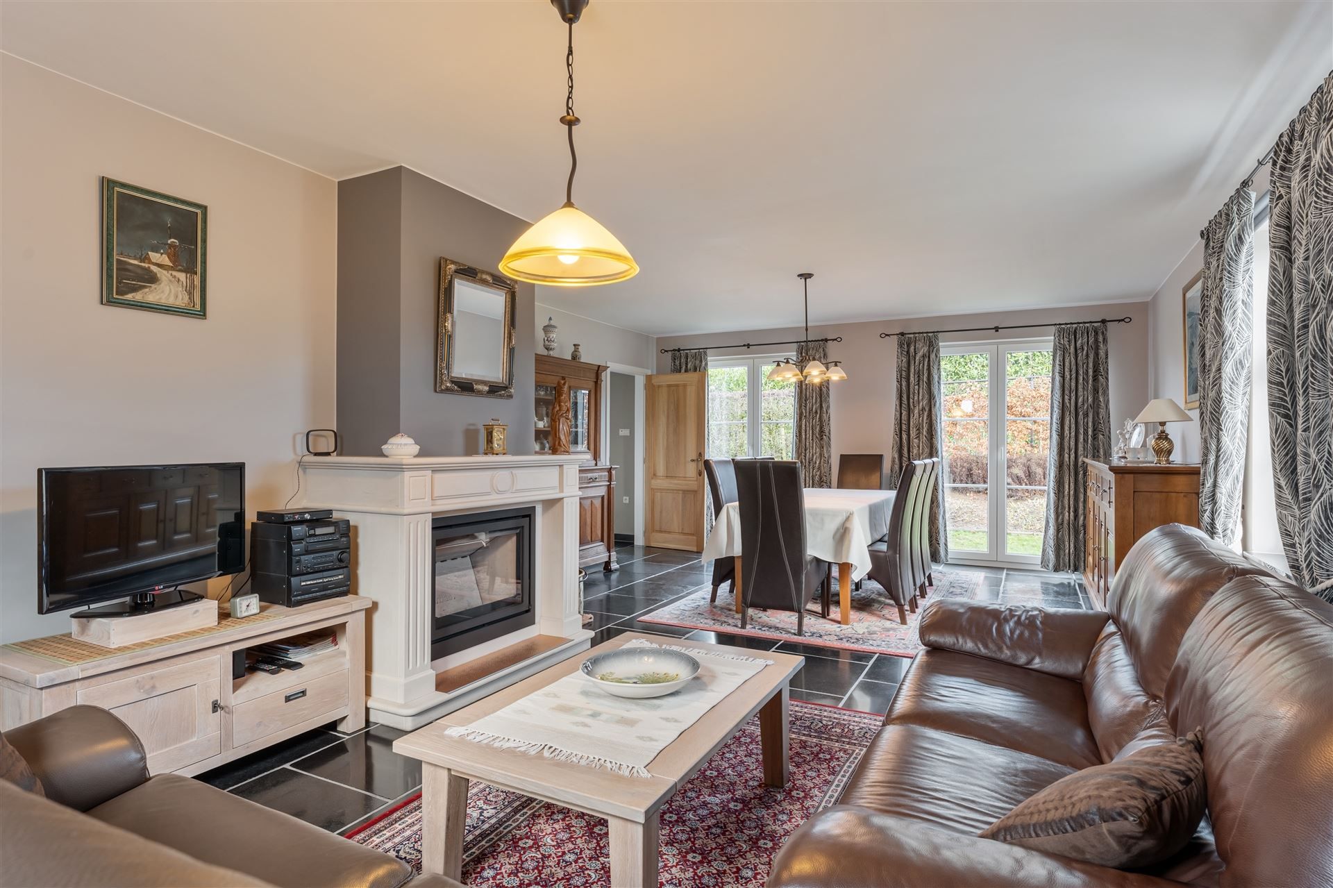 Eengezinswoning in open bebouwing met tuin. foto 9